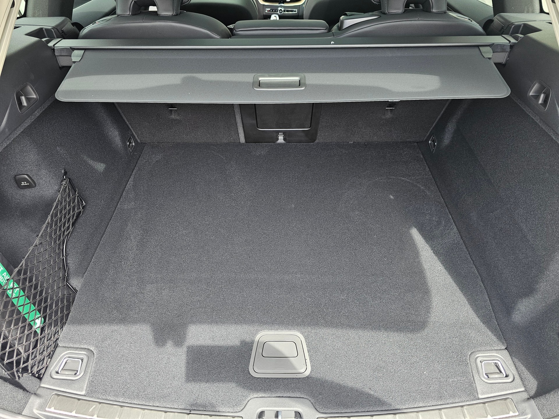 VOLVO XC60 2.0 T6 TE Ultra Bright eAWD-image-17