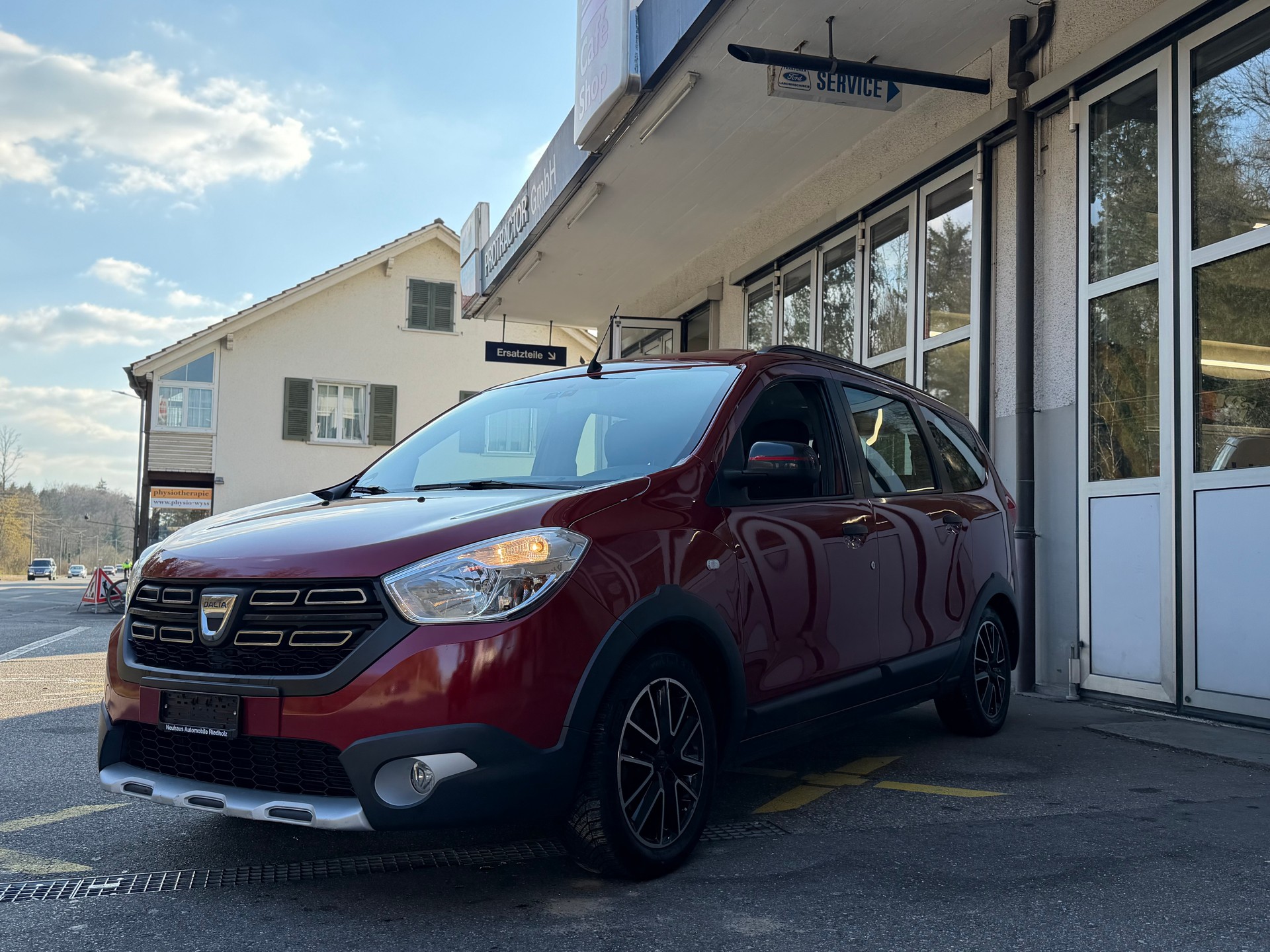 DACIA Lodgy 1.5dCi Stepway 7PL-showroom-element-1