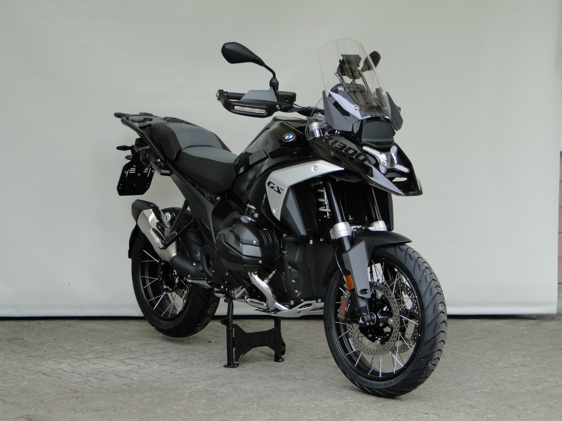 BMW R 1300 GS-image-2