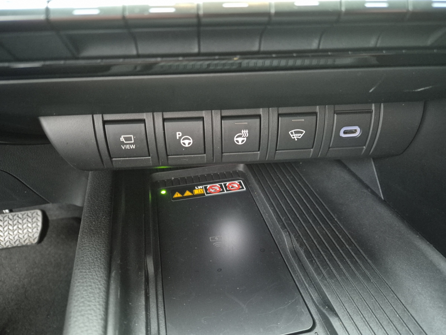 TOYOTA C-HR 2.0 HEV Trend 4x4-image-18