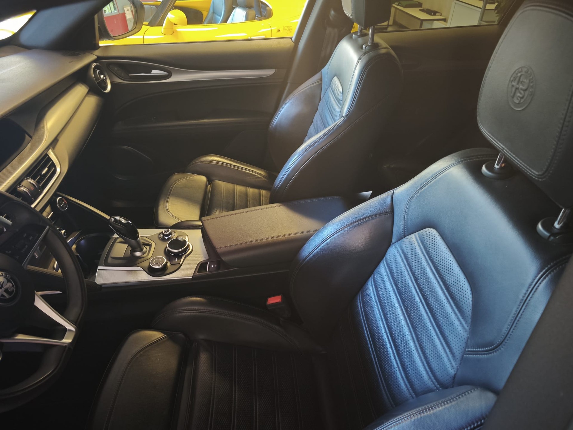 ALFA ROMEO Stelvio 2.2 JTDM Executive Q4 Automatic-image-8