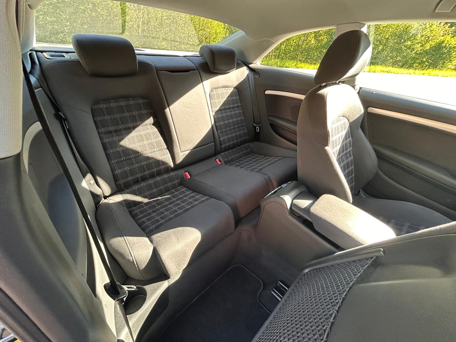 AUDI A5 Coupé 1.8 TFSI-image-11