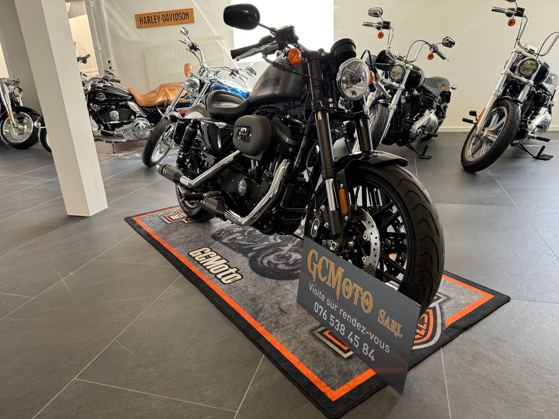 HARLEY-DAVIDSON XL 1200 CX Sportster Roadster ABS-image-2
