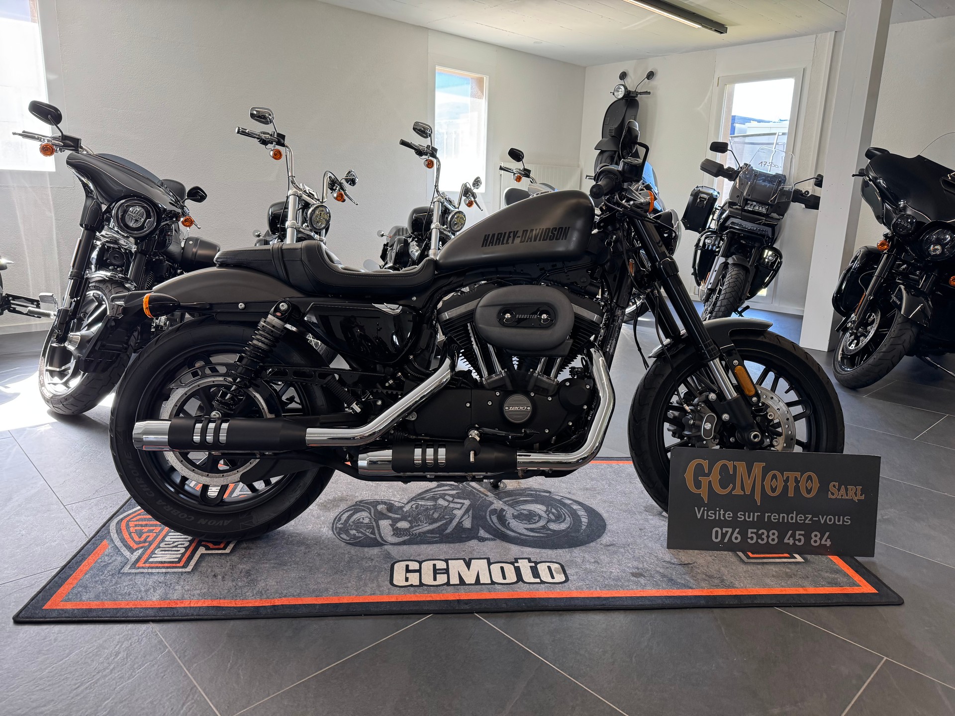 HARLEY-DAVIDSON XL 1200 CX Sportster Roadster ABS-image-1
