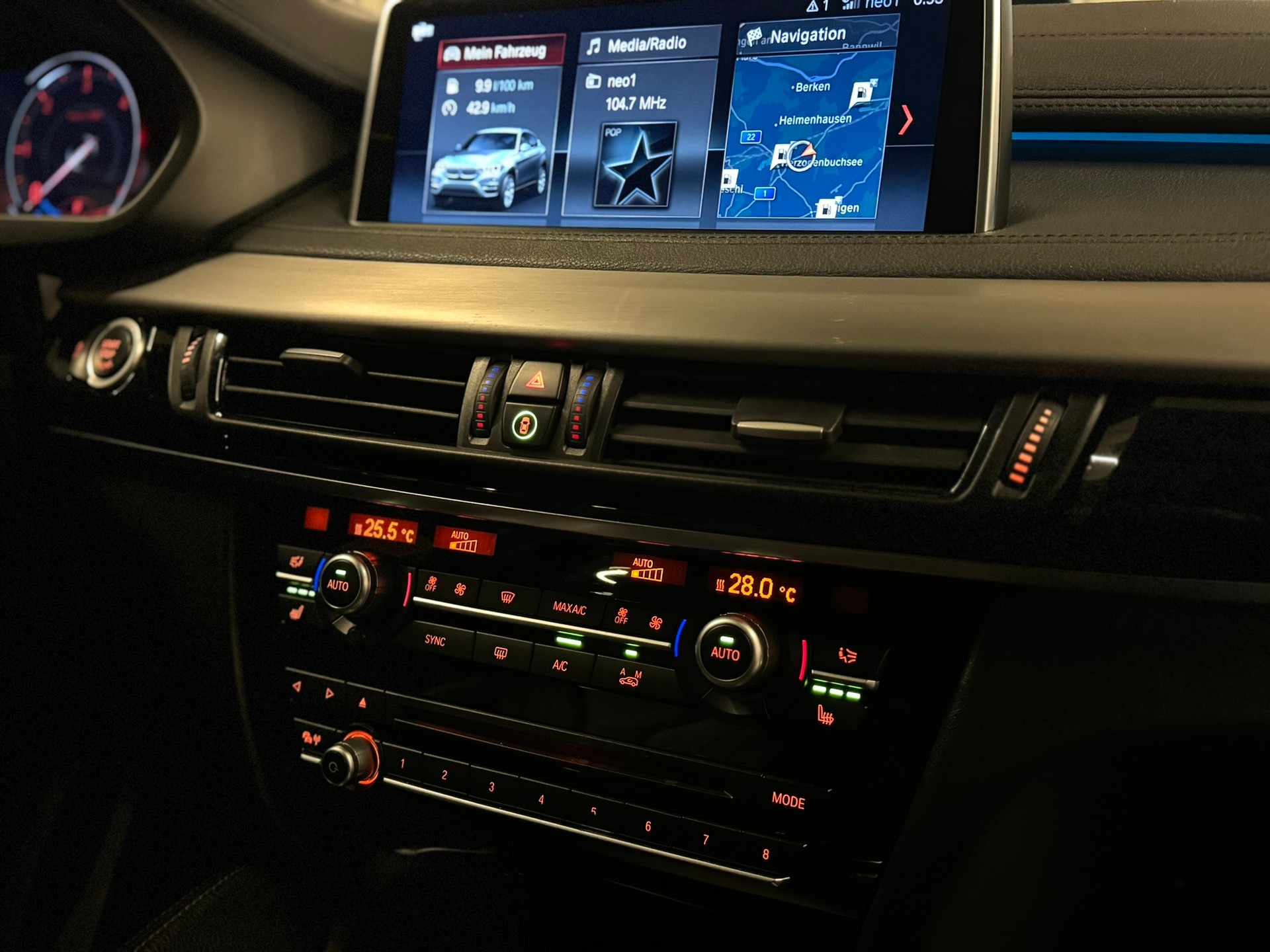 BMW X6 xDrive 30d Steptronic-image-19