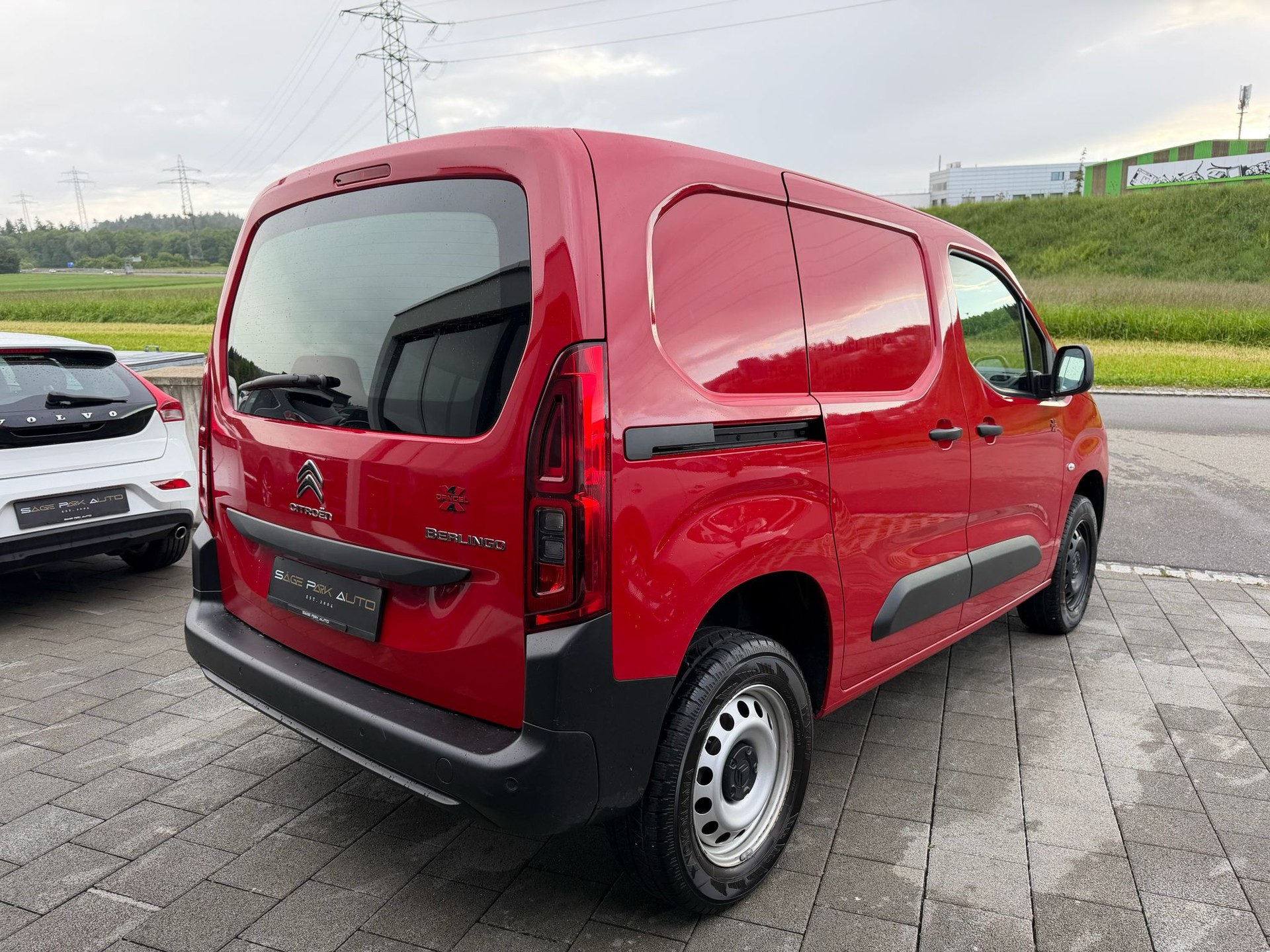 CITROEN Berlingo DANGEL Van 1.5 Blue HDi 130 s/s Club 650kg 4x4-image-6
