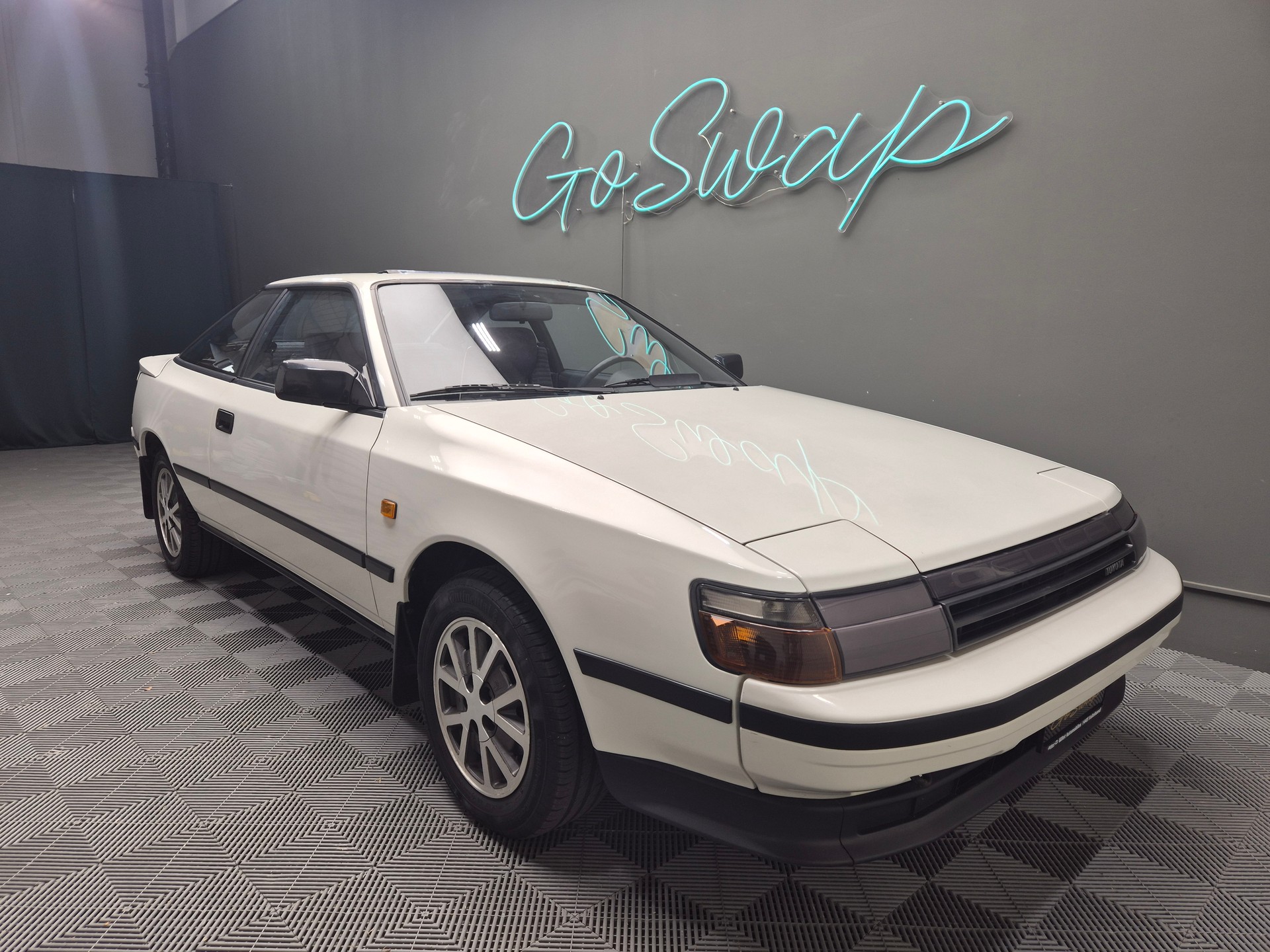 TOYOTA Celica 2000 GT Liftback