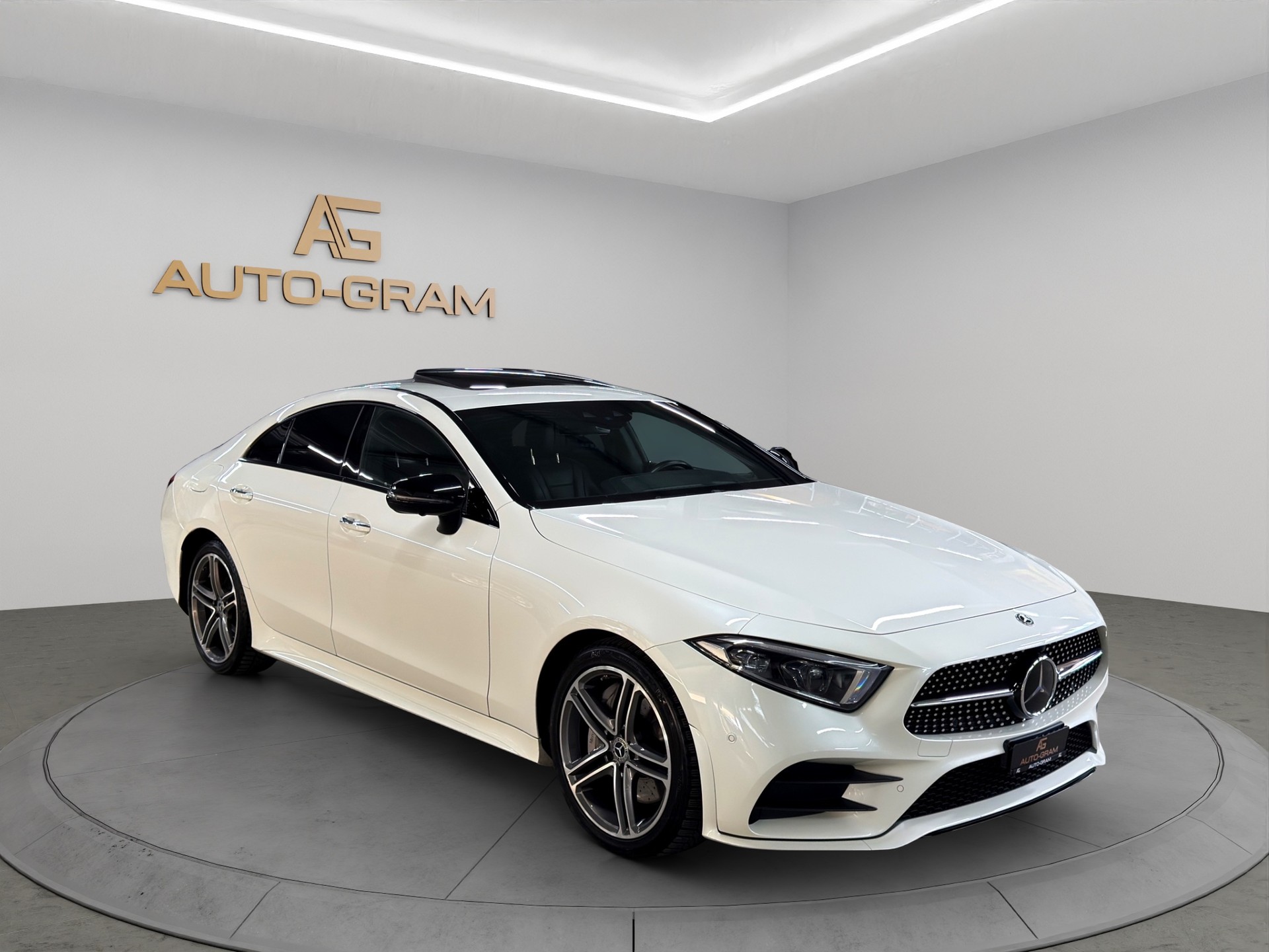 MERCEDES-BENZ CLS 350 d AMG Line 4Matic 9G-Tronic-image-6