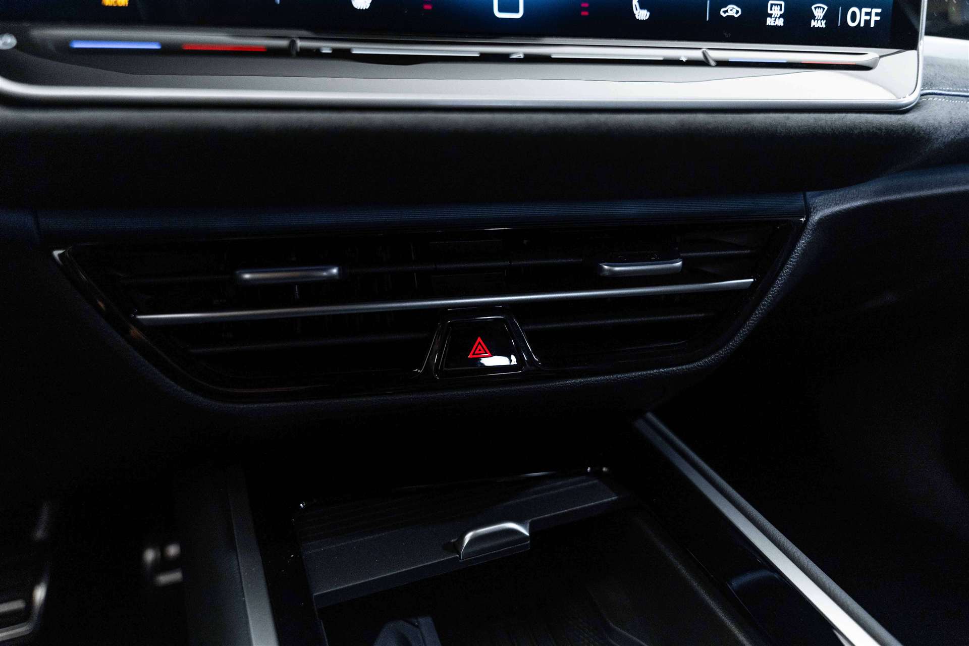 VW Passat Variant 2.0 TSi evo4 R-Line 266PS 4Motion DSG-Automat-image-29