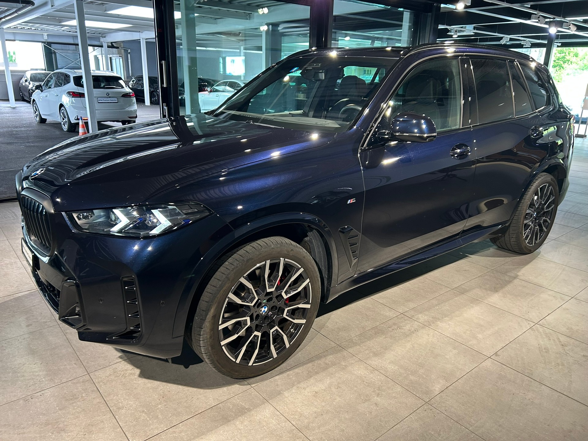 BMW X5 xDrive 48V 30d M Sport Pro Steptronic-image-8