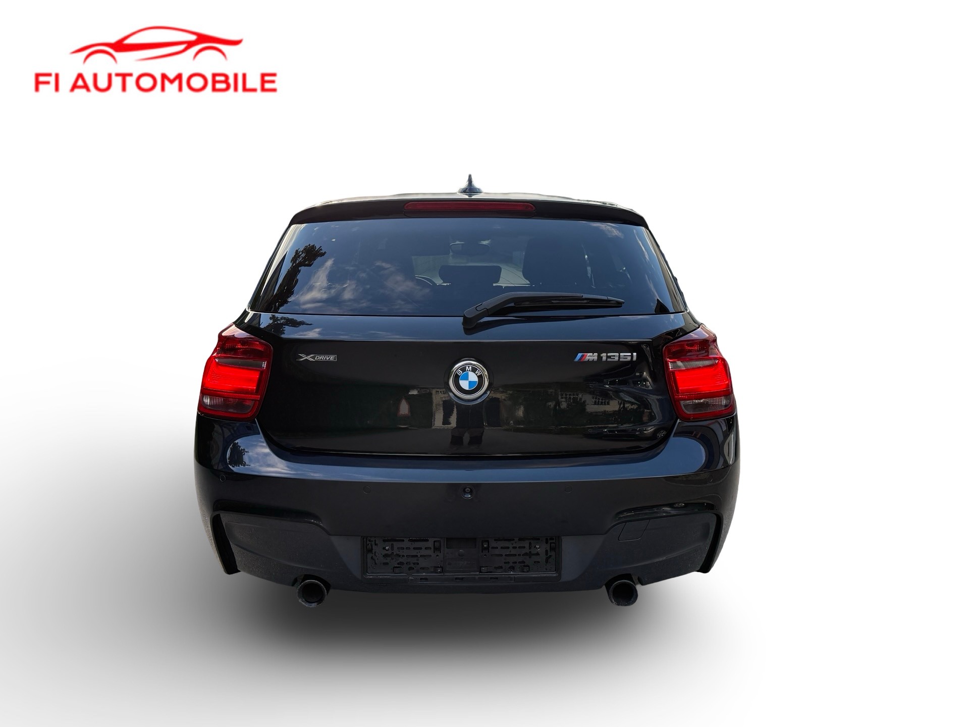 BMW M135i xDrive Steptronic-image-2