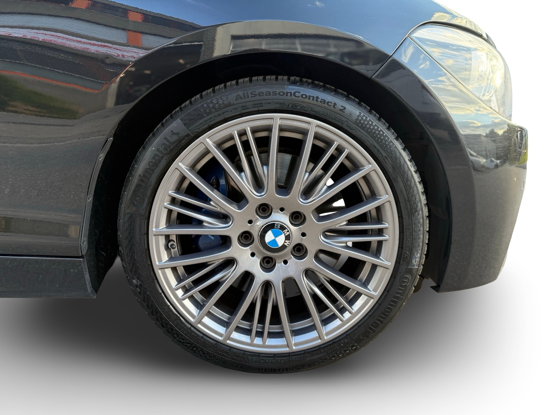BMW M135i xDrive Steptronic-image-6