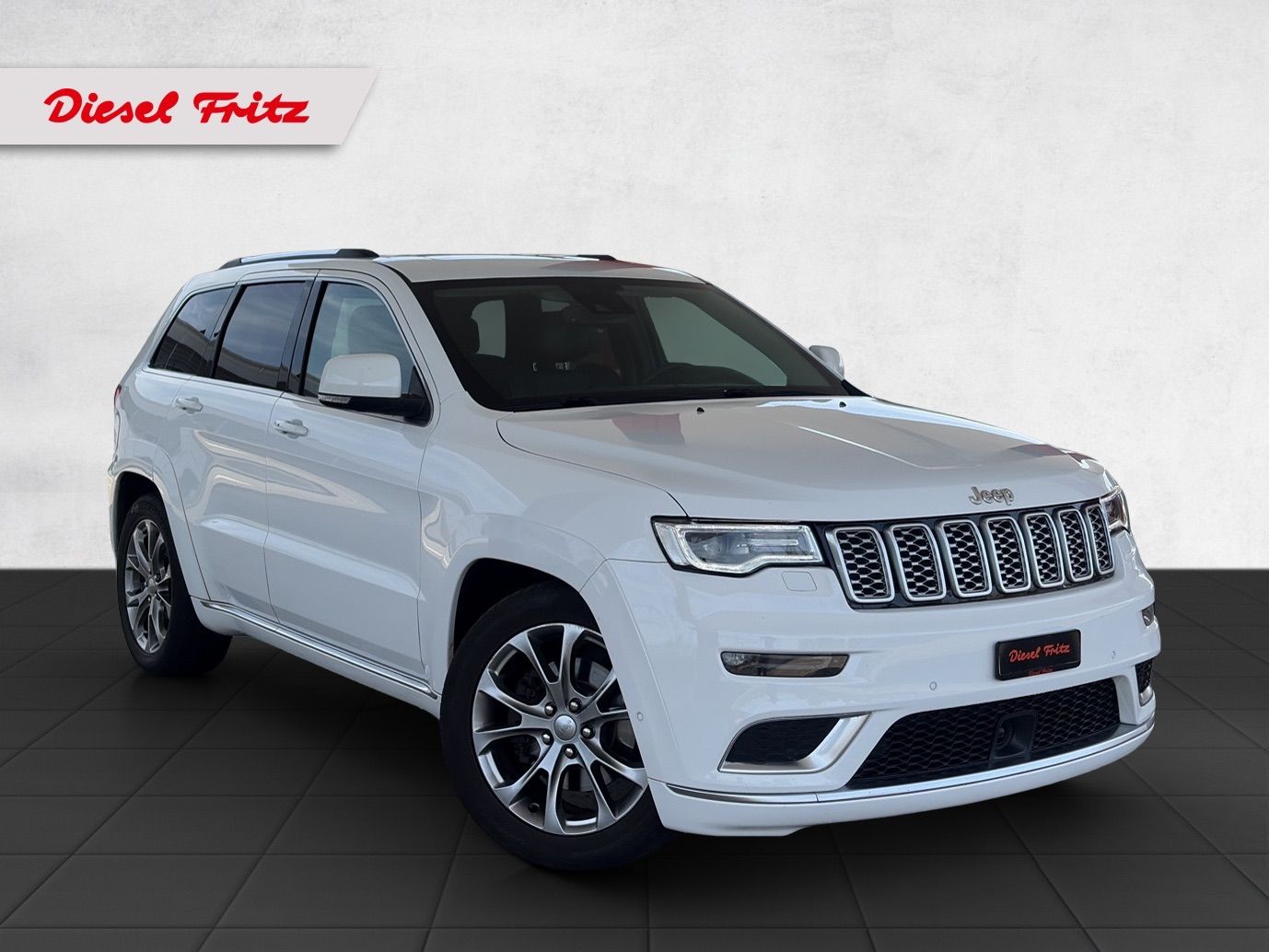 JEEP Grand Cherokee 3.0 CRD Summit Automatic-image-6