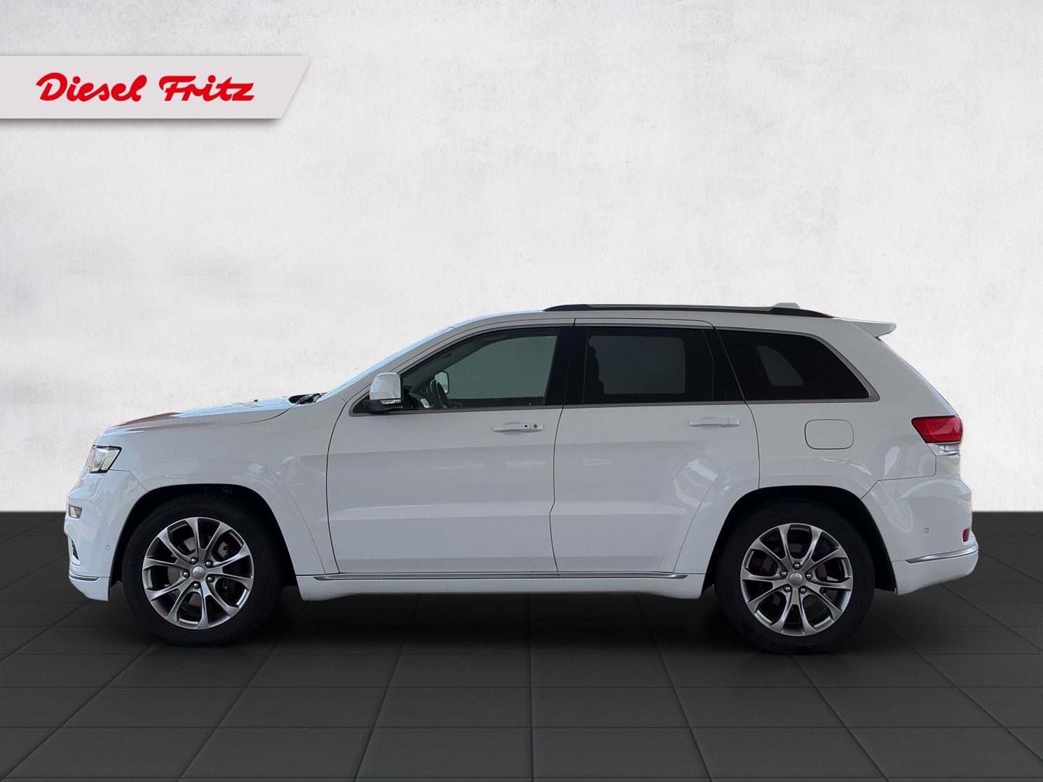 JEEP Grand Cherokee 3.0 CRD Summit Automatic-showroom-element-1
