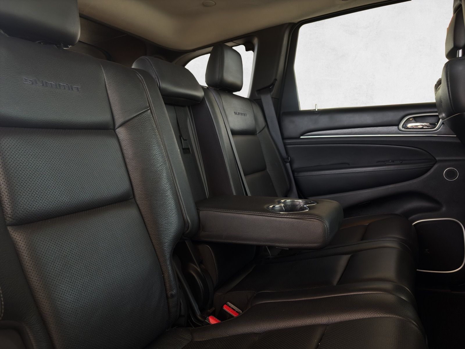 JEEP Grand Cherokee 3.0 CRD Summit Automatic-image-17