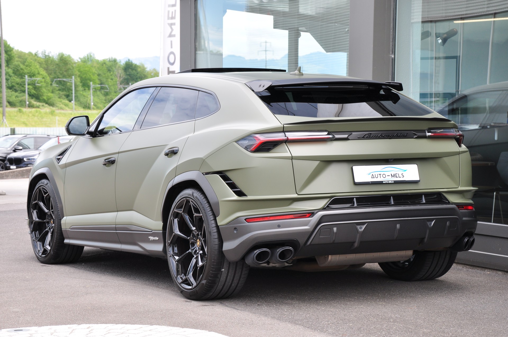 LAMBORGHINI Urus E-Gear PERFORMANTE-image-9