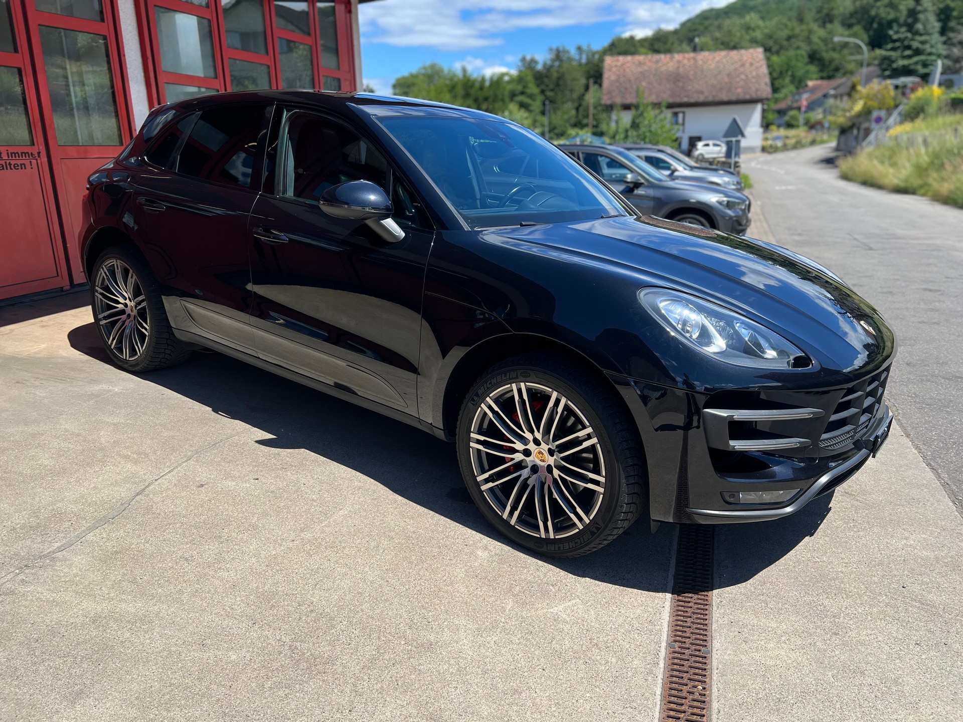 PORSCHE Macan Turbo PDK-image-7