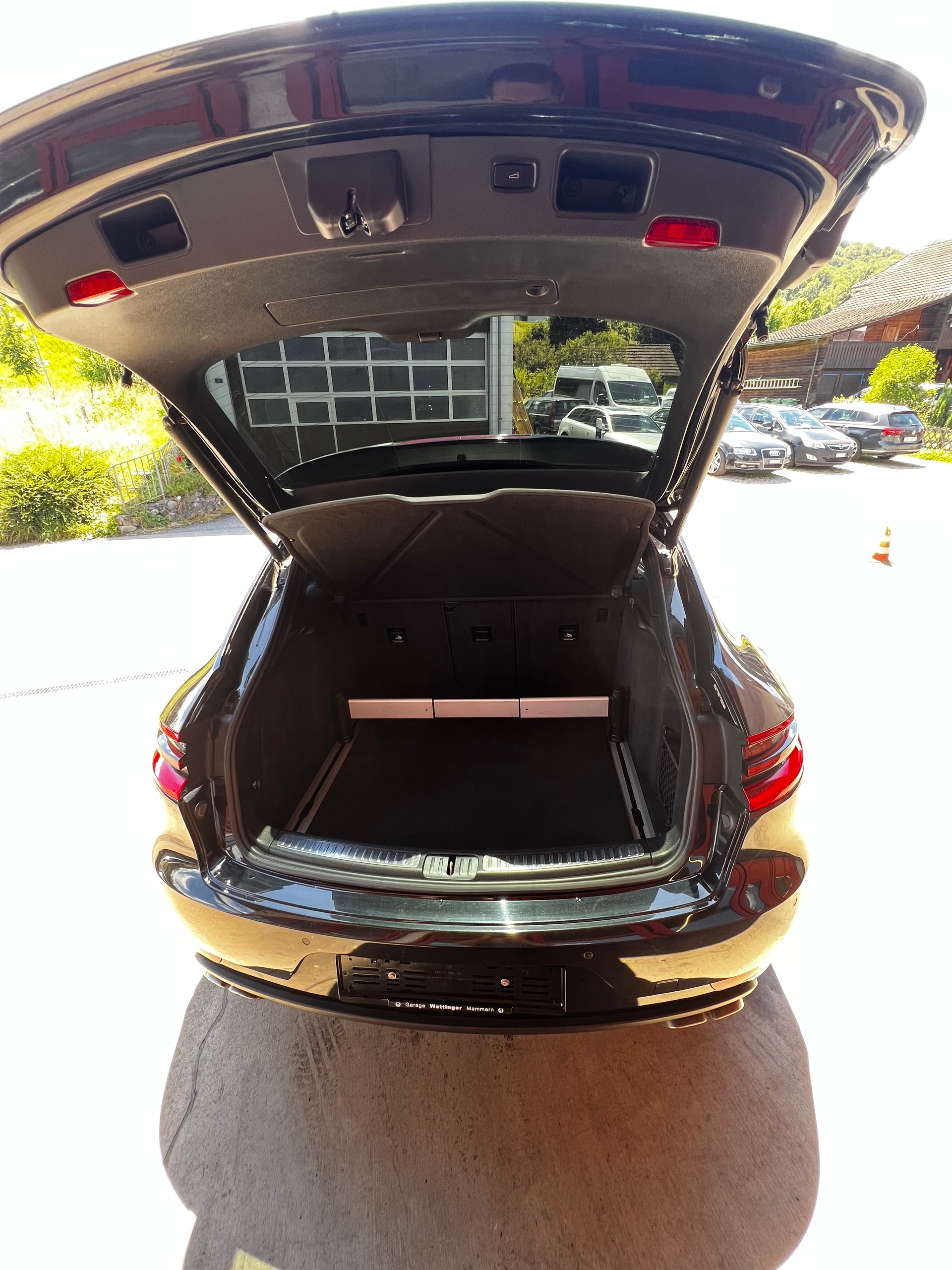 PORSCHE Macan Turbo PDK-image-11