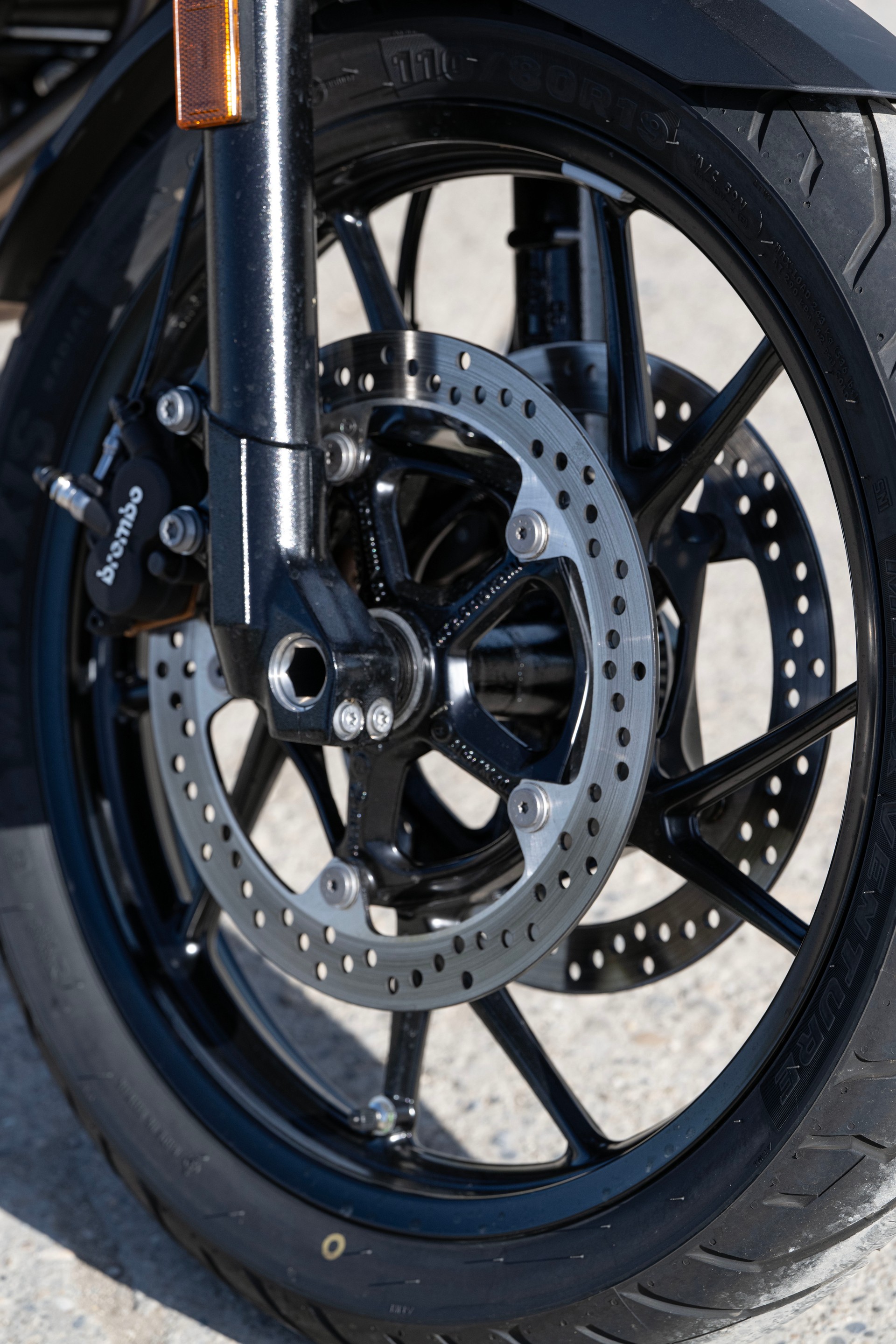 BMW F 800 GS (35kW)-image-4