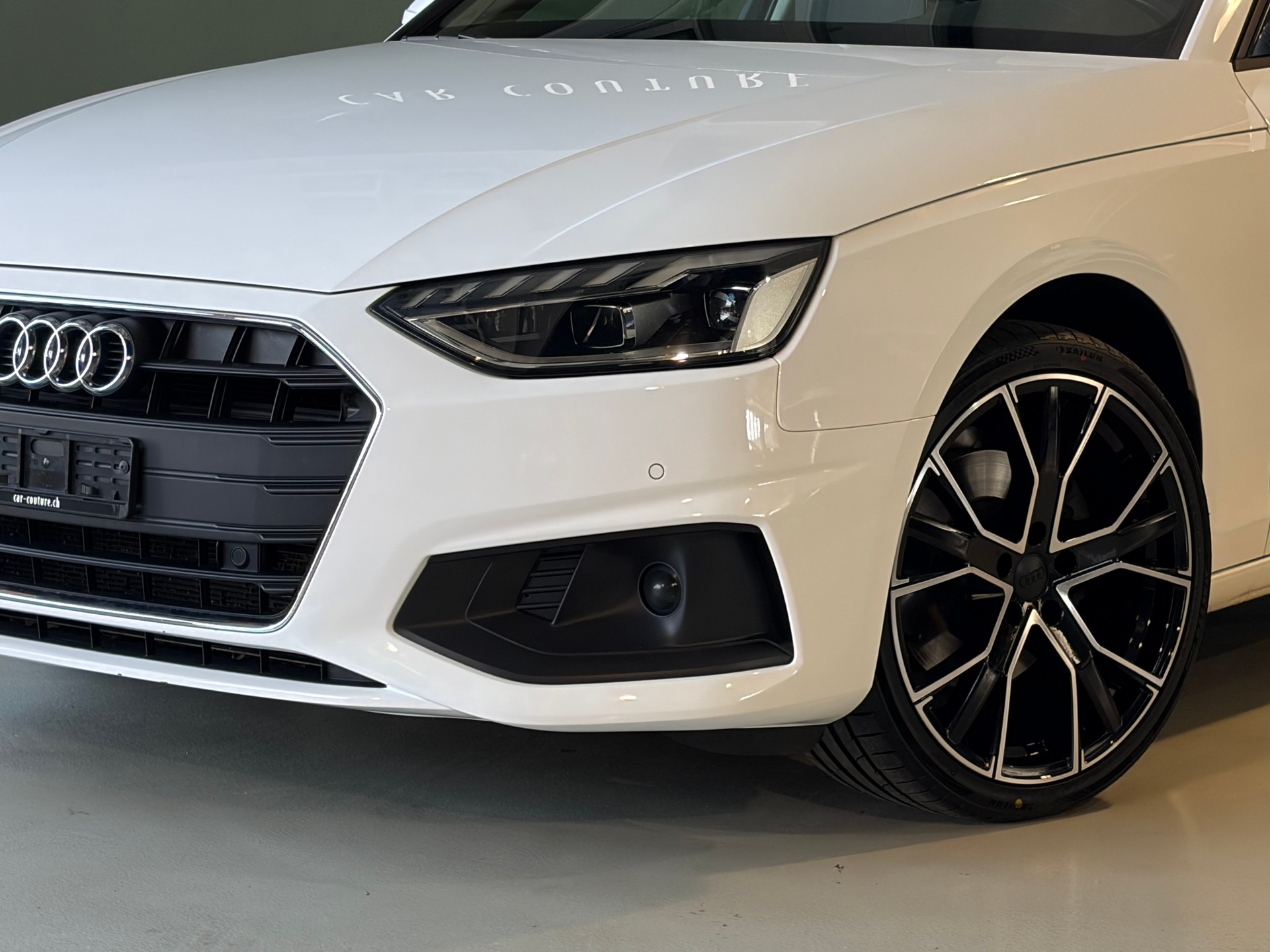 AUDI A4 Avant 35 TDI S-tronic ***19Zoll-Alu***CH-Fahrzeug***-showroom-element-2