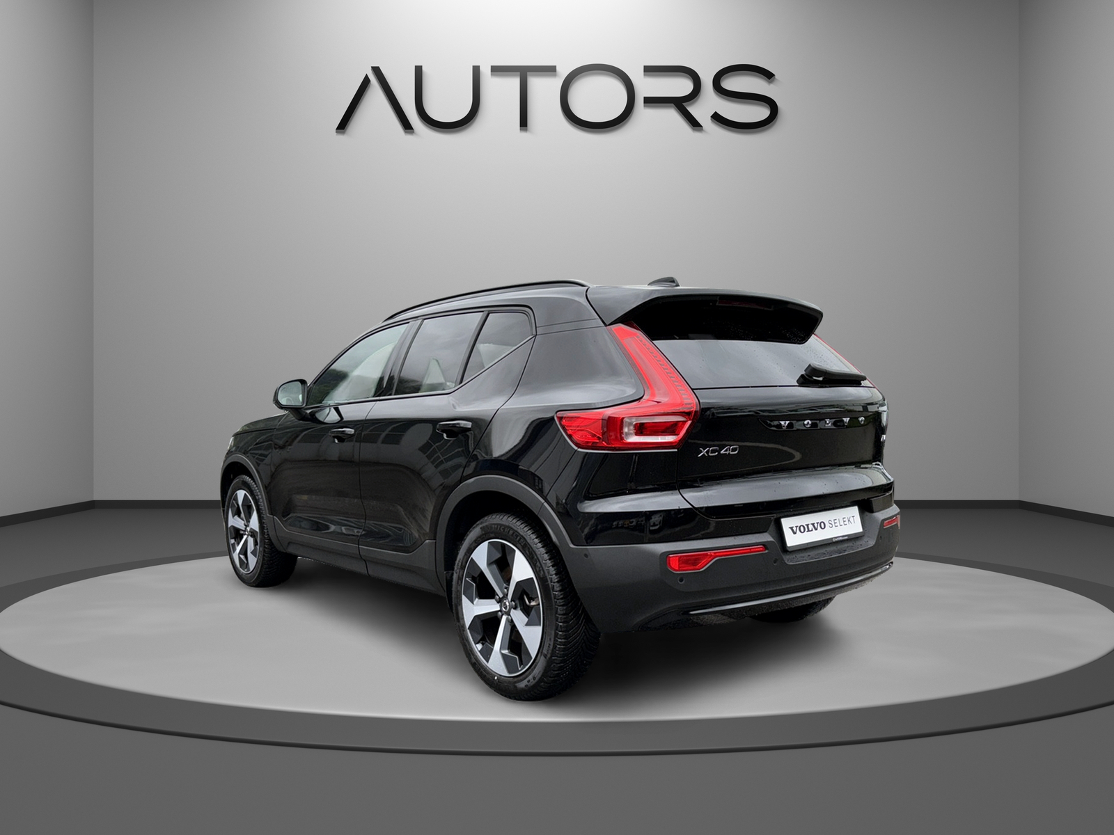 VOLVO XC40 B4 Benzin Mild Hybrid Plus Dark DCT-showroom-element-2
