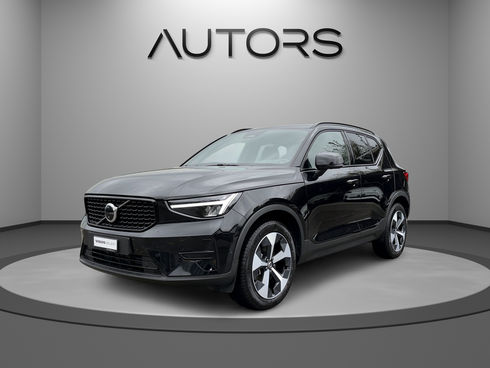 VOLVO XC40 B4 Benzin Mild Hybrid Plus Dark DCT