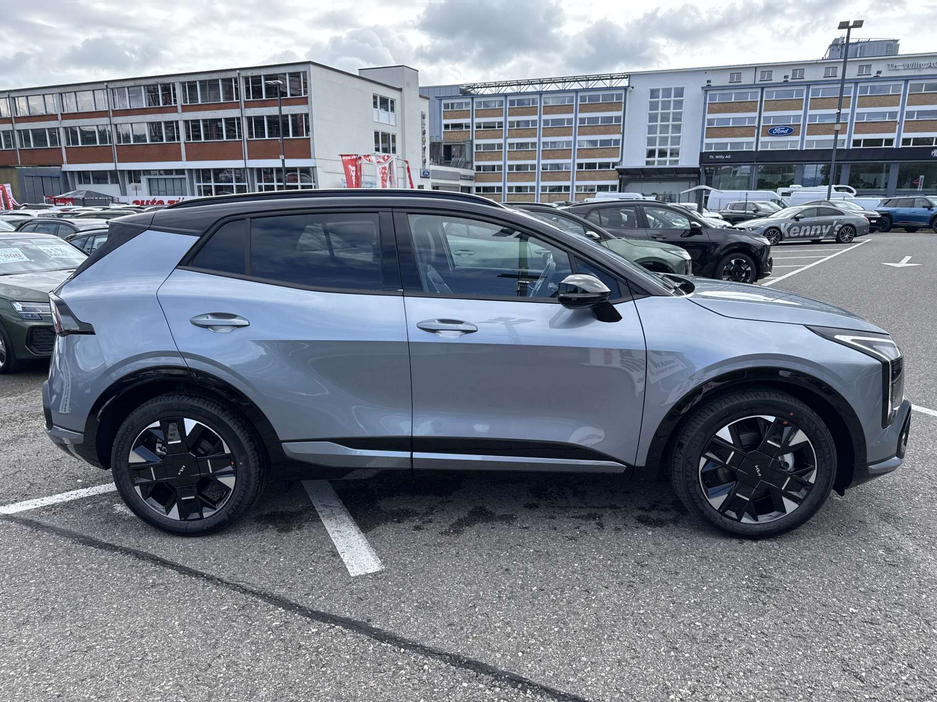 KIA Sportage 1.6T-GDi HEV GT-Line 239PS 4x4 Automat NEUES MODELL-image-9