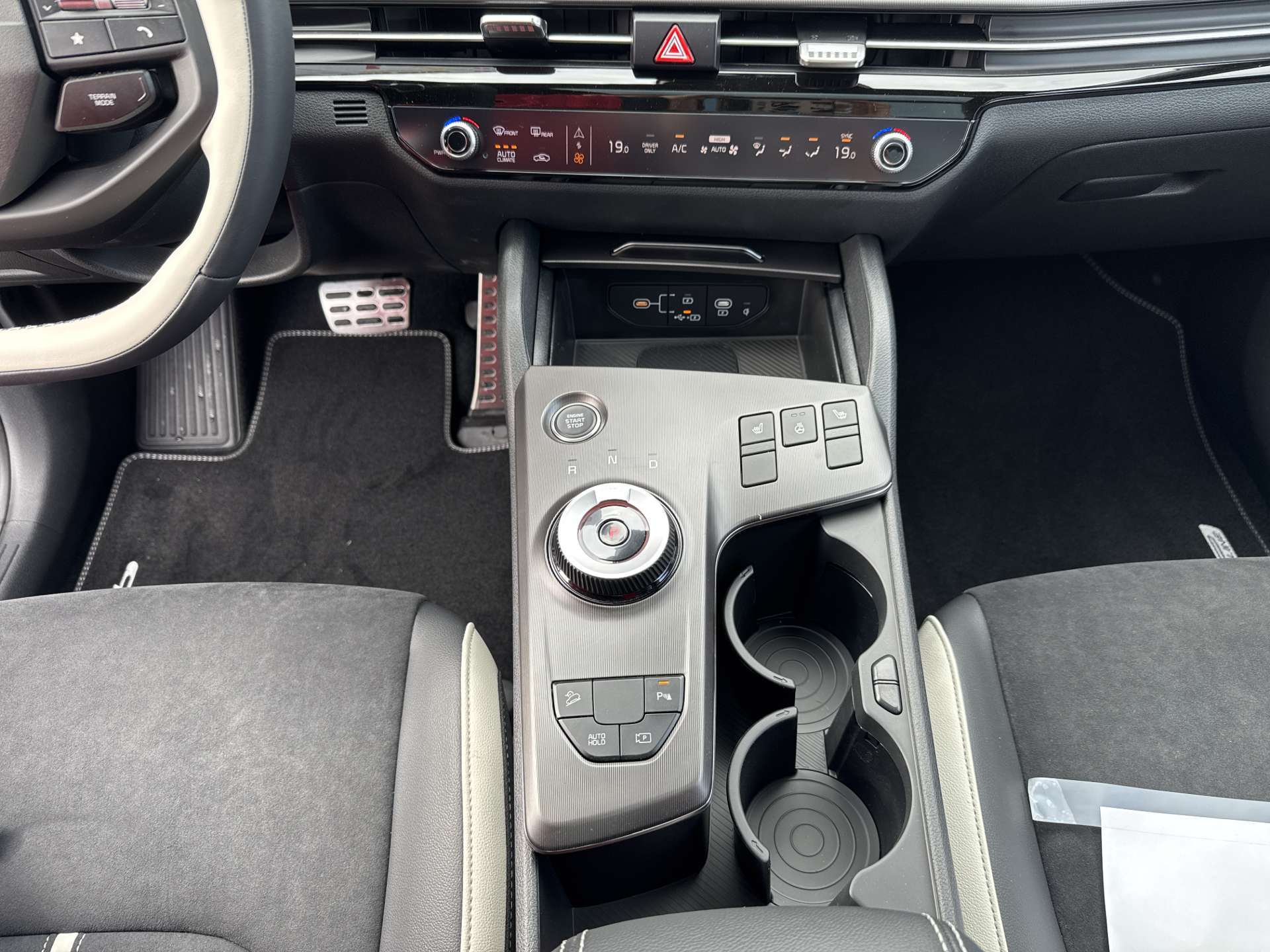 KIA Sportage 1.6T-GDi HEV GT-Line 239PS 4x4 Automat NEUES MODELL-image-10