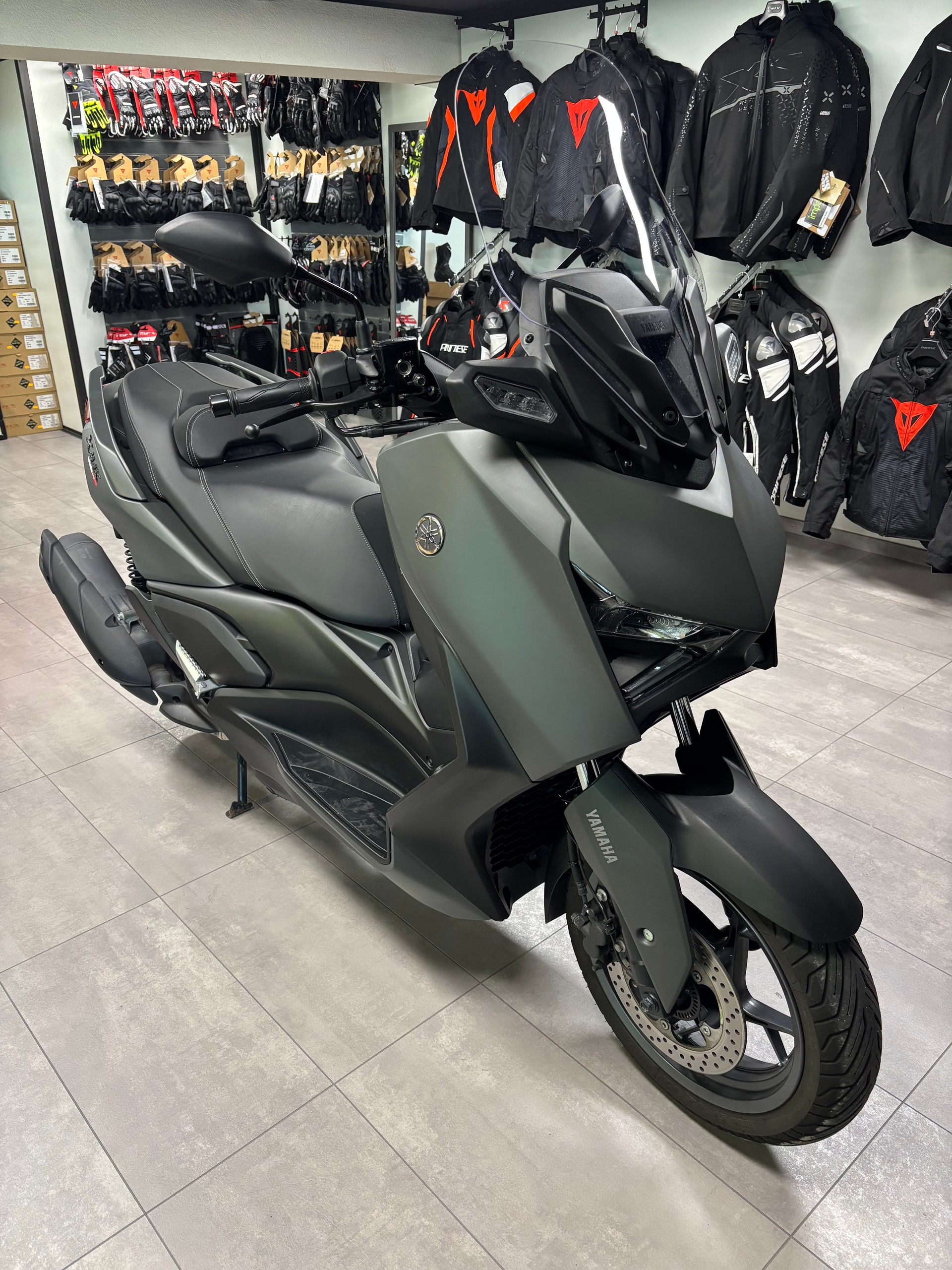 YAMAHA X-Max YP 125-image-2
