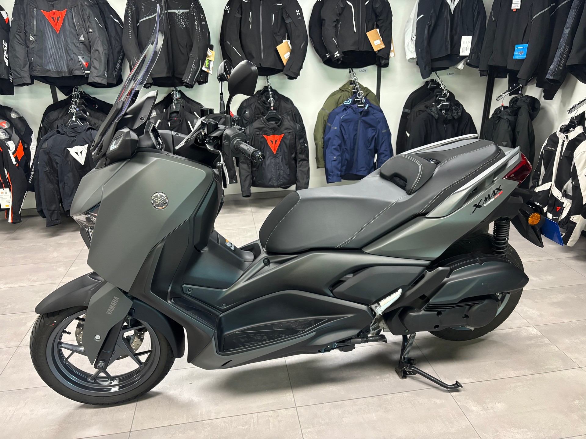 YAMAHA X-Max YP 125-image-1