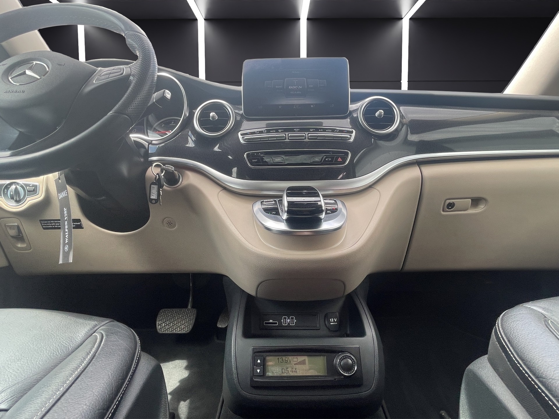 MERCEDES-BENZ Marco Polo 250 d 4Matic 7G-Tronic-image-14