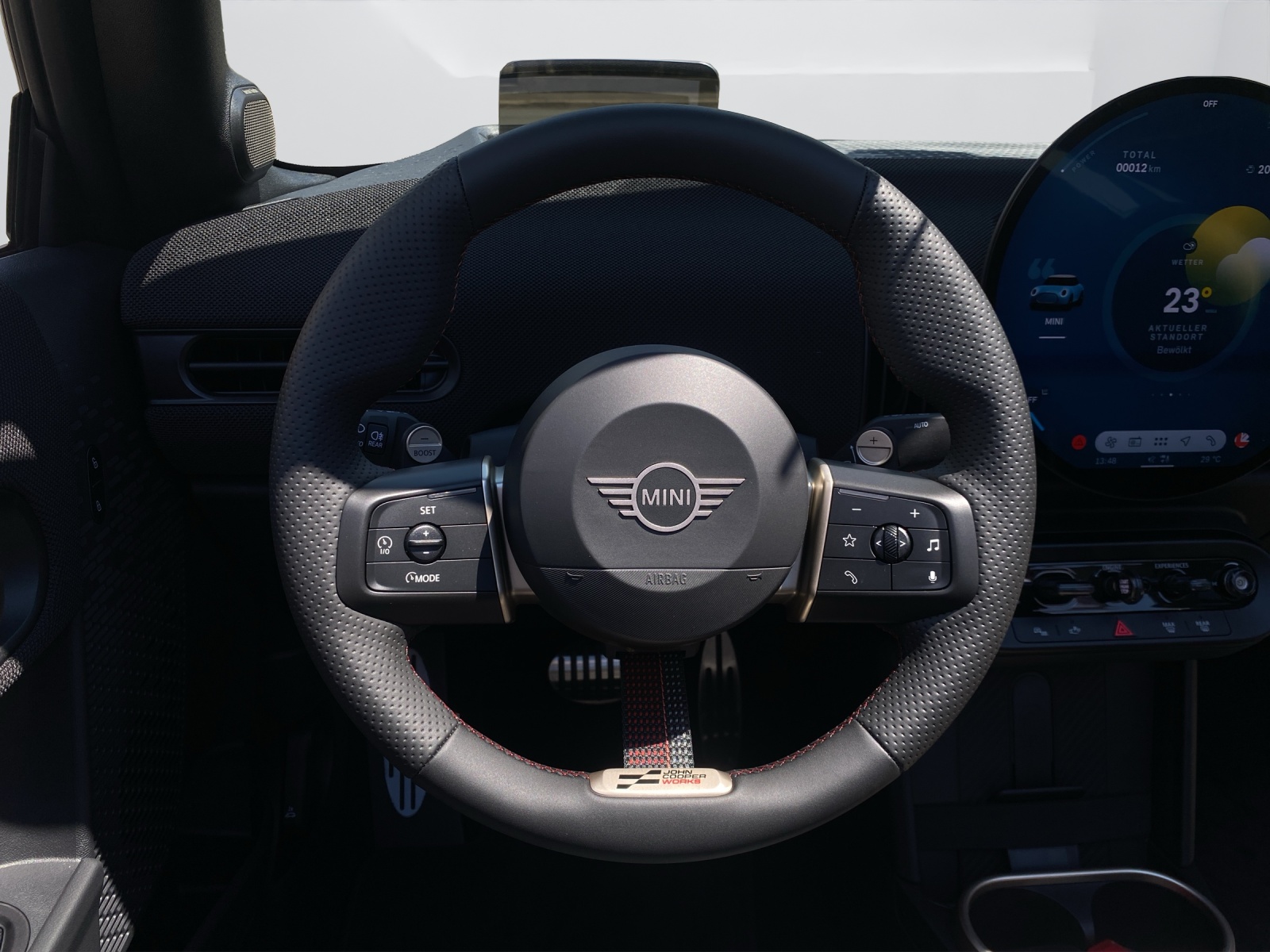 MINI Cabrio F67 2.0i John Cooper Works-image-16