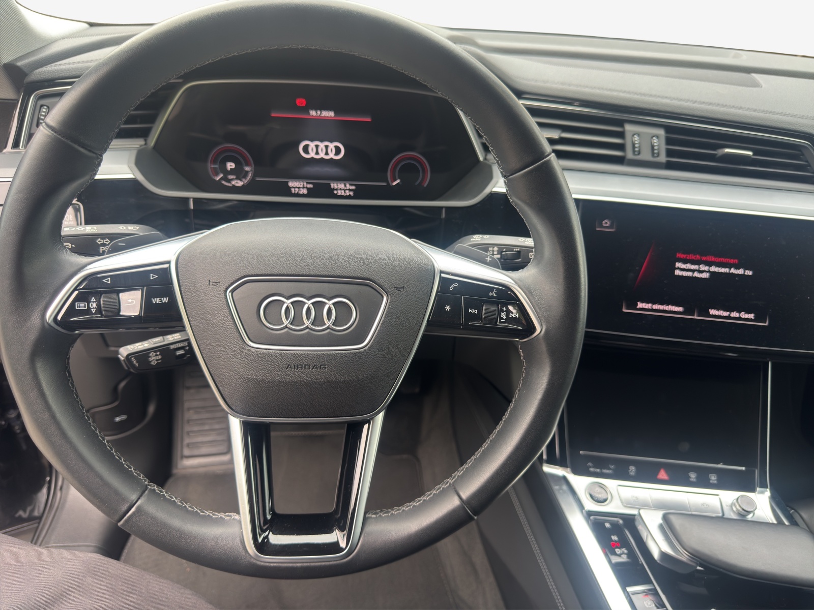 AUDI e-tron 50 S Line Attraction quattro-image-9