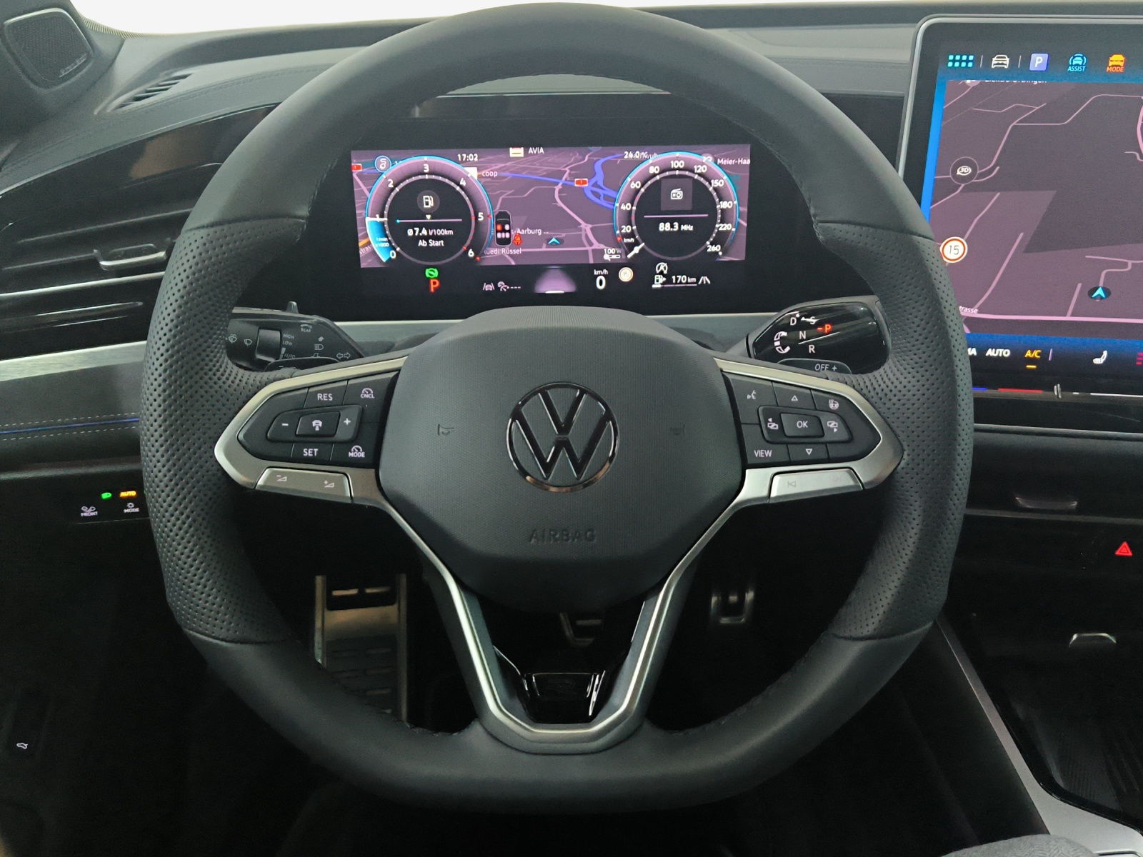 VW Passat Variant 2.0 TDI evo R-Line DSG-image-9