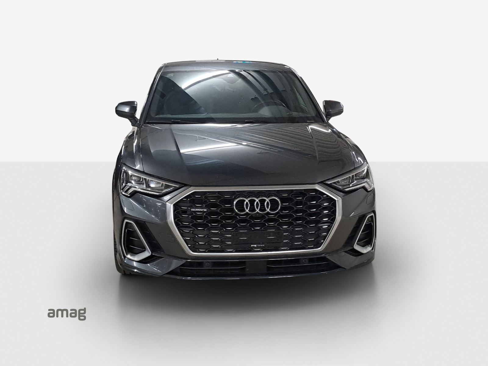 AUDI Q3 Sportback 45 TFSI S line quattro S-tronic-image-6