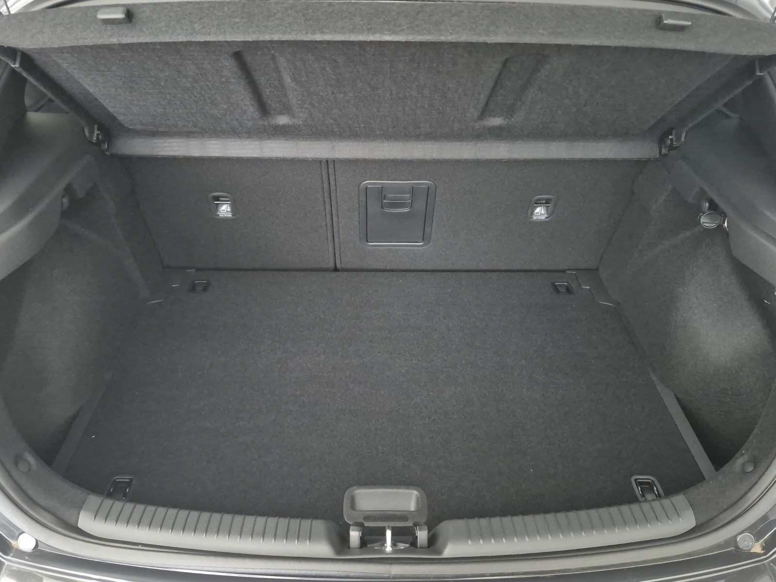 HYUNDAI i30 1.6 T-GDi Amplia MY26-image-9