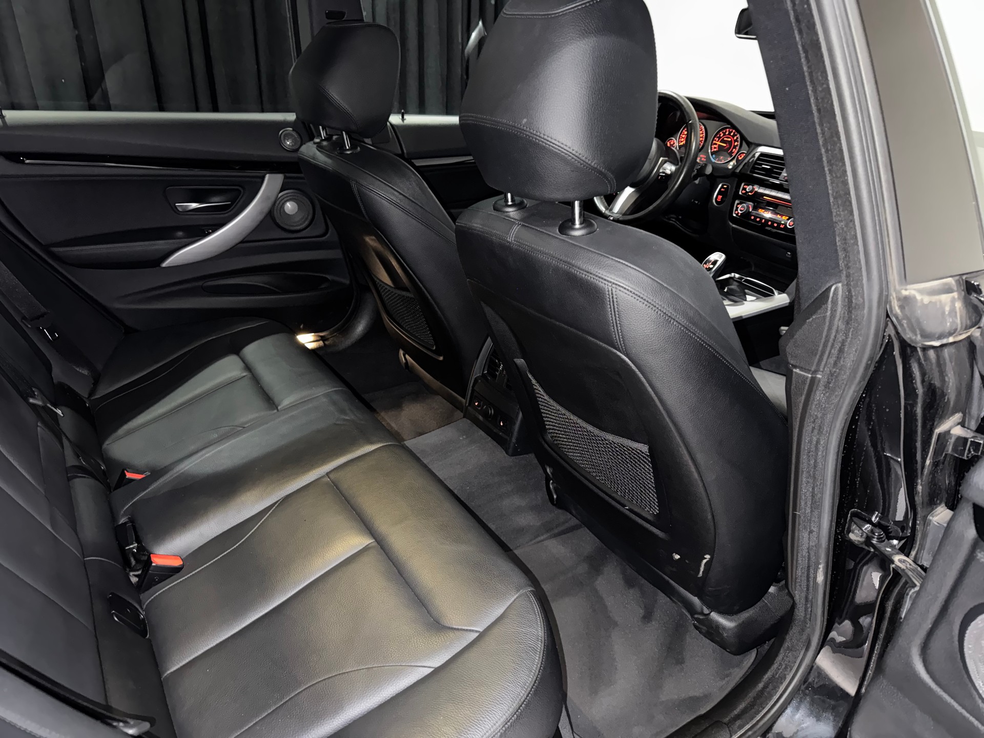 BMW 340i GT xDrive M Sport Steptronic | AHK 1800Kg |-image-18
