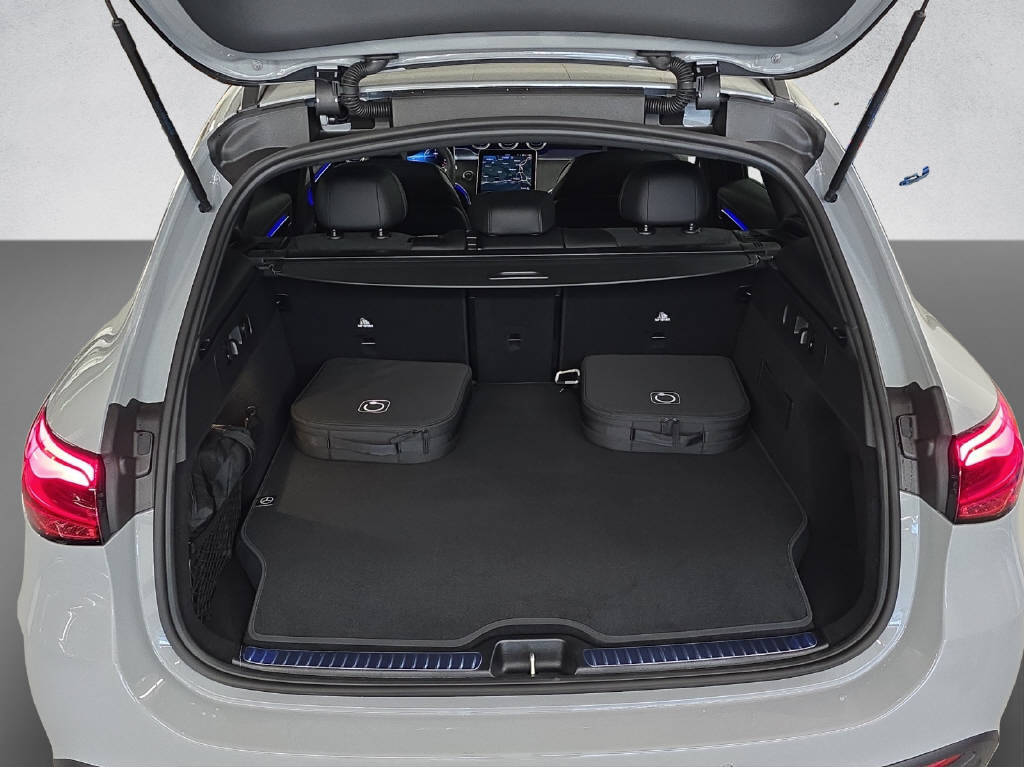 MERCEDES-BENZ GLC 400 e AMG Line 4Matic EQ Star-image-7