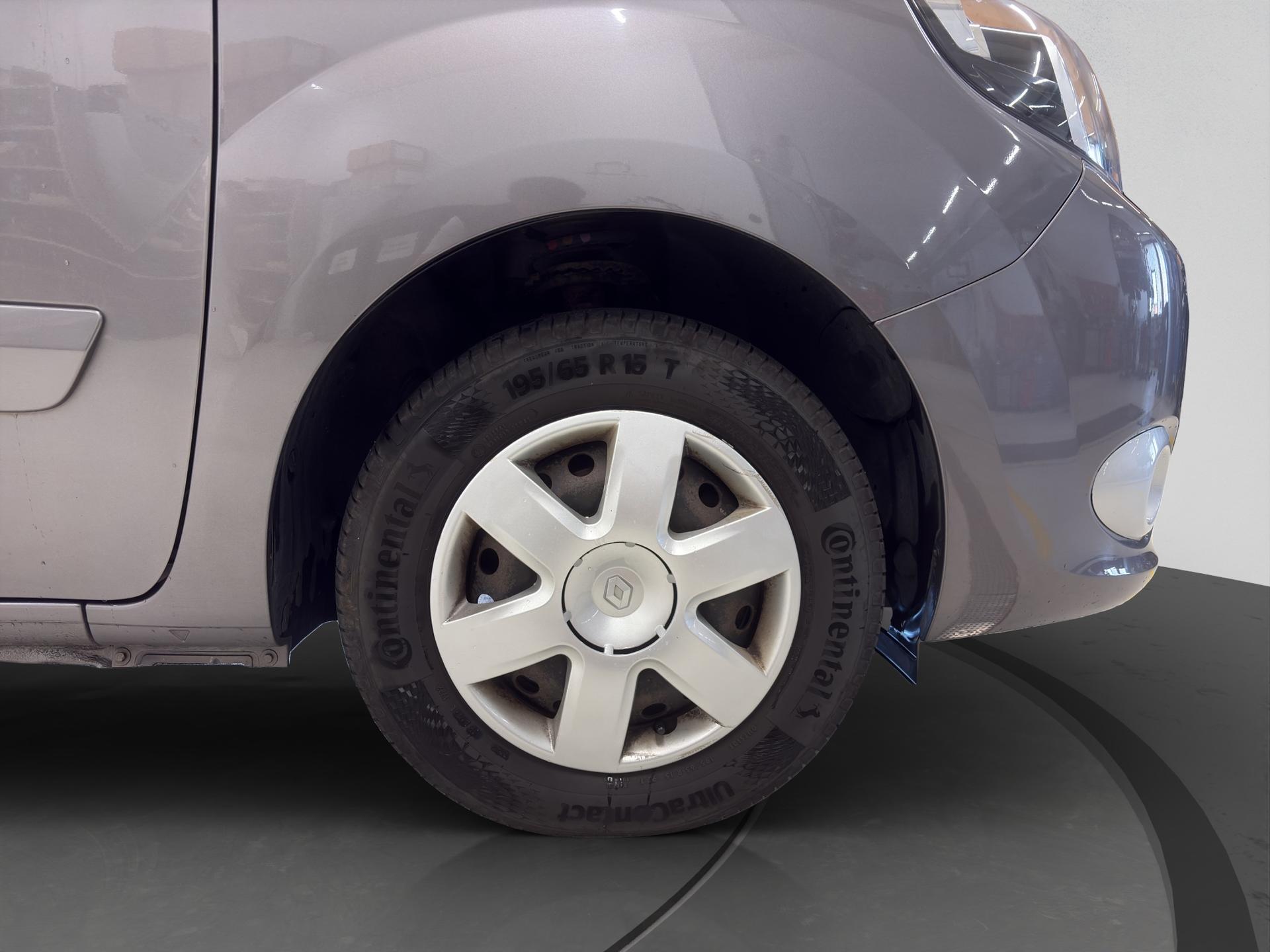 RENAULT Kangoo 1.2 16V Turbo Dynamique EDC-image-17