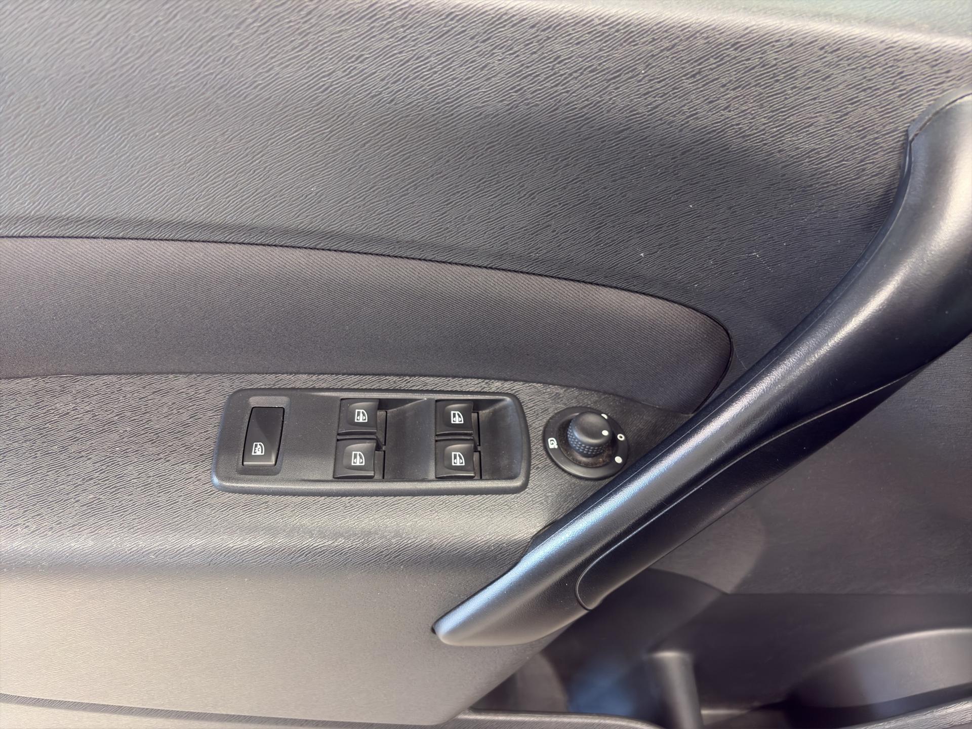 RENAULT Kangoo 1.2 16V Turbo Dynamique EDC-image-22
