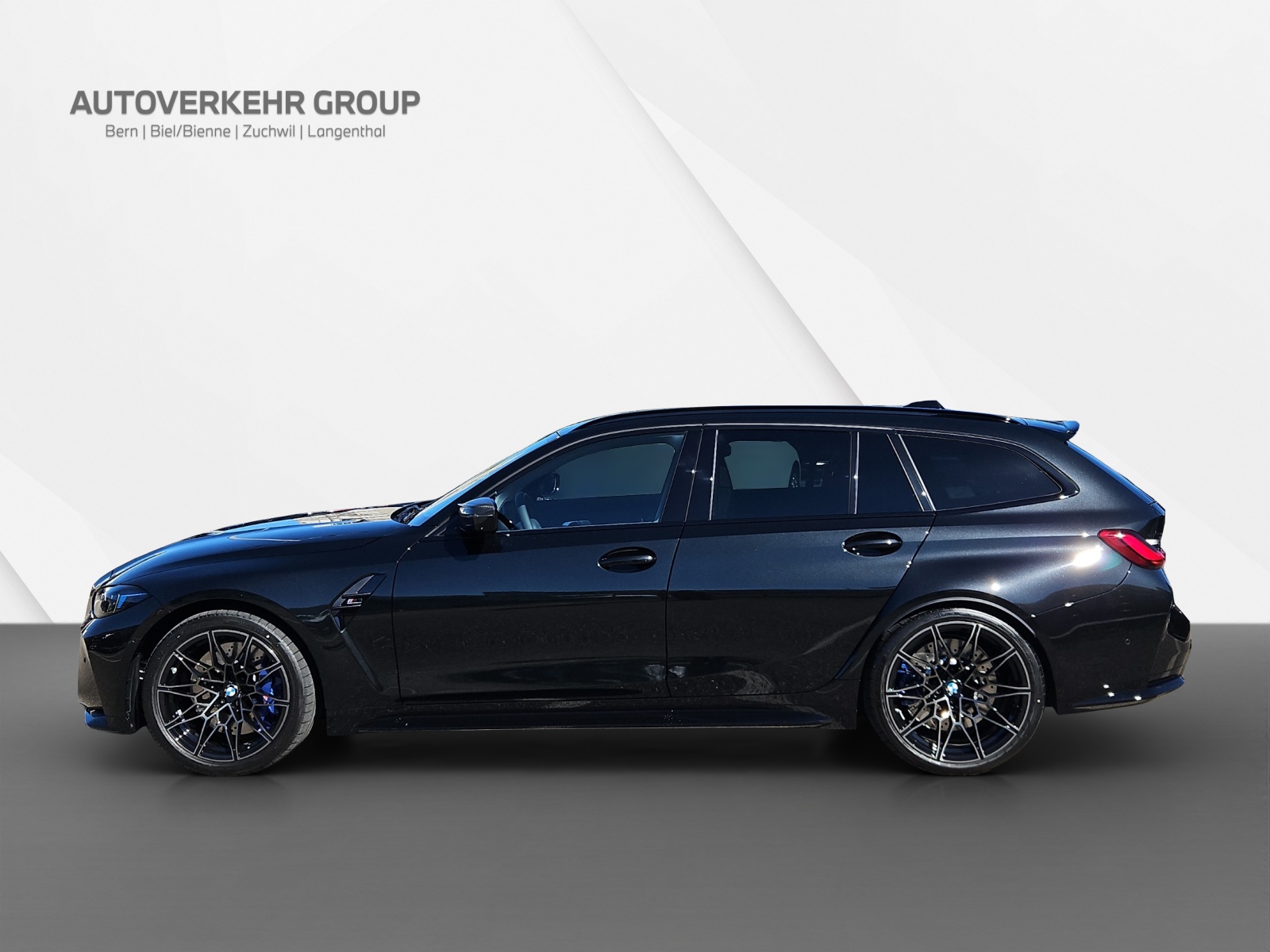 BMW M3 Competition xDrive Touring-showroom-element-2