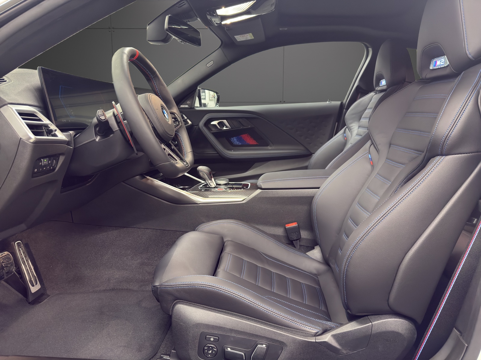 BMW M2 Steptronic-image-6