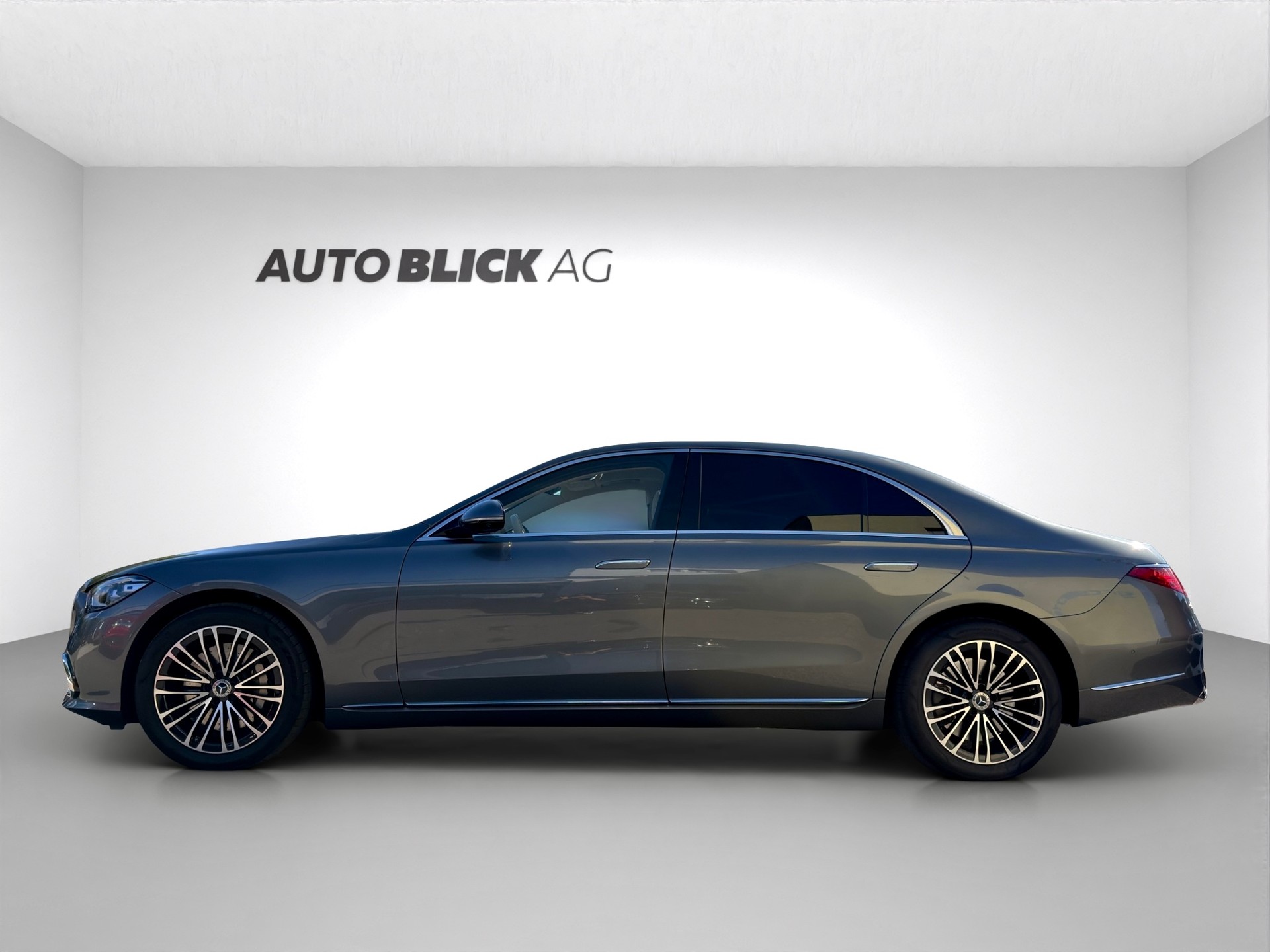 MERCEDES-BENZ S 500 L 4Matic Business Class 9G-Tronic-showroom-element-3