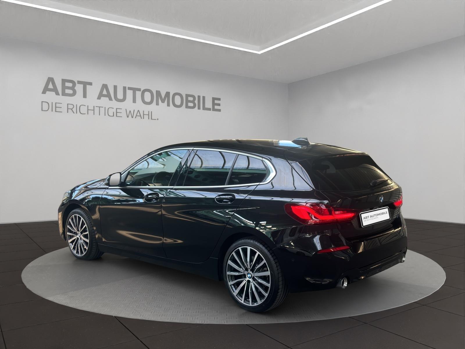 BMW 120d xDrive-showroom-element-3