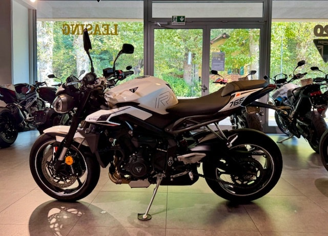 TRIUMPH Street Triple 765 R A2 (35kW)-image-3