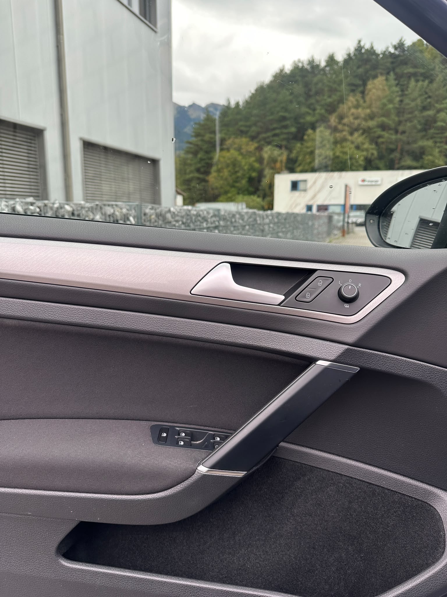 VW e-Golf-image-9