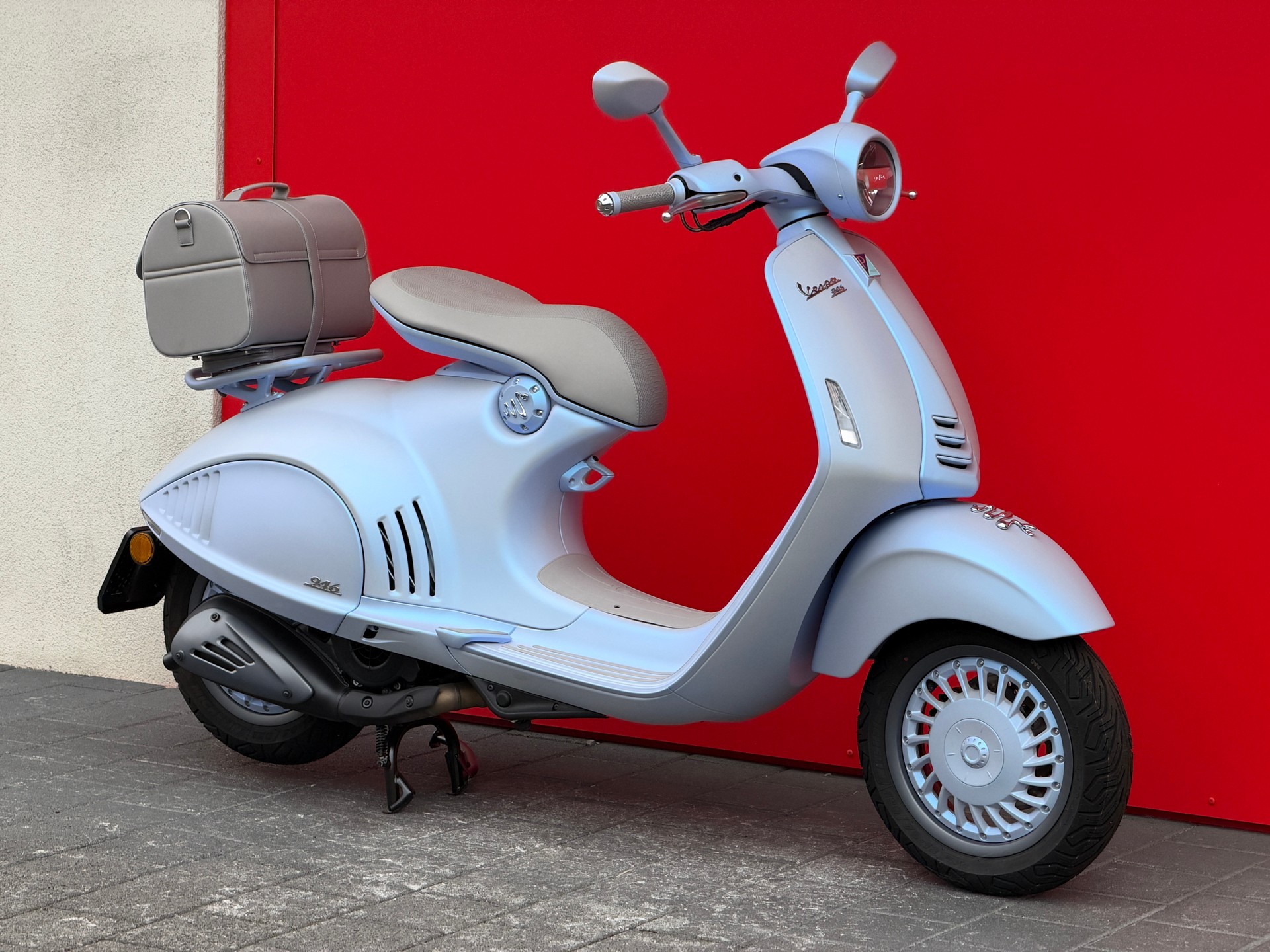 PIAGGIO Vespa 946 125 Snake-image-14