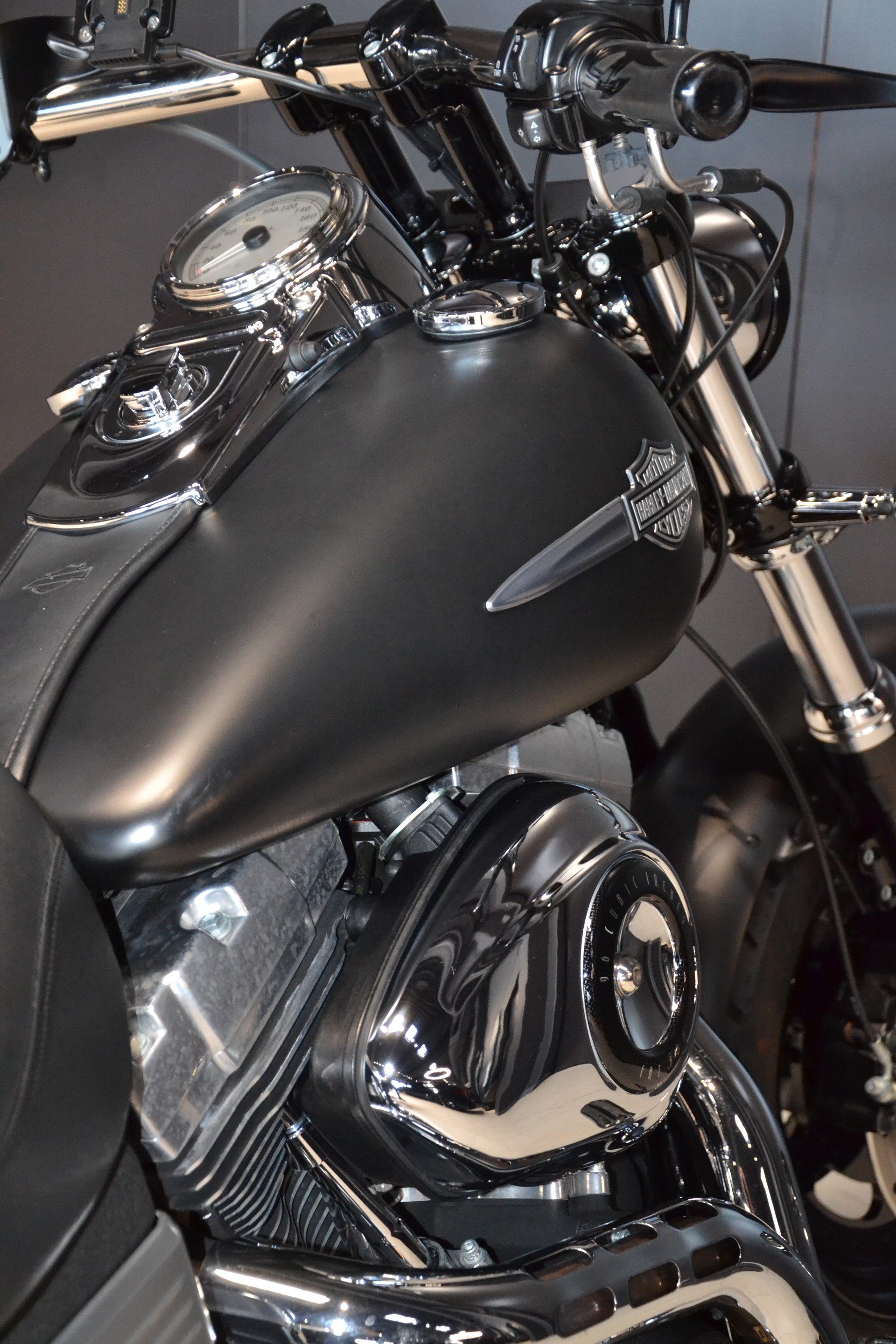 HARLEY-DAVIDSON FXDF Dyna Fat Bob-image-11