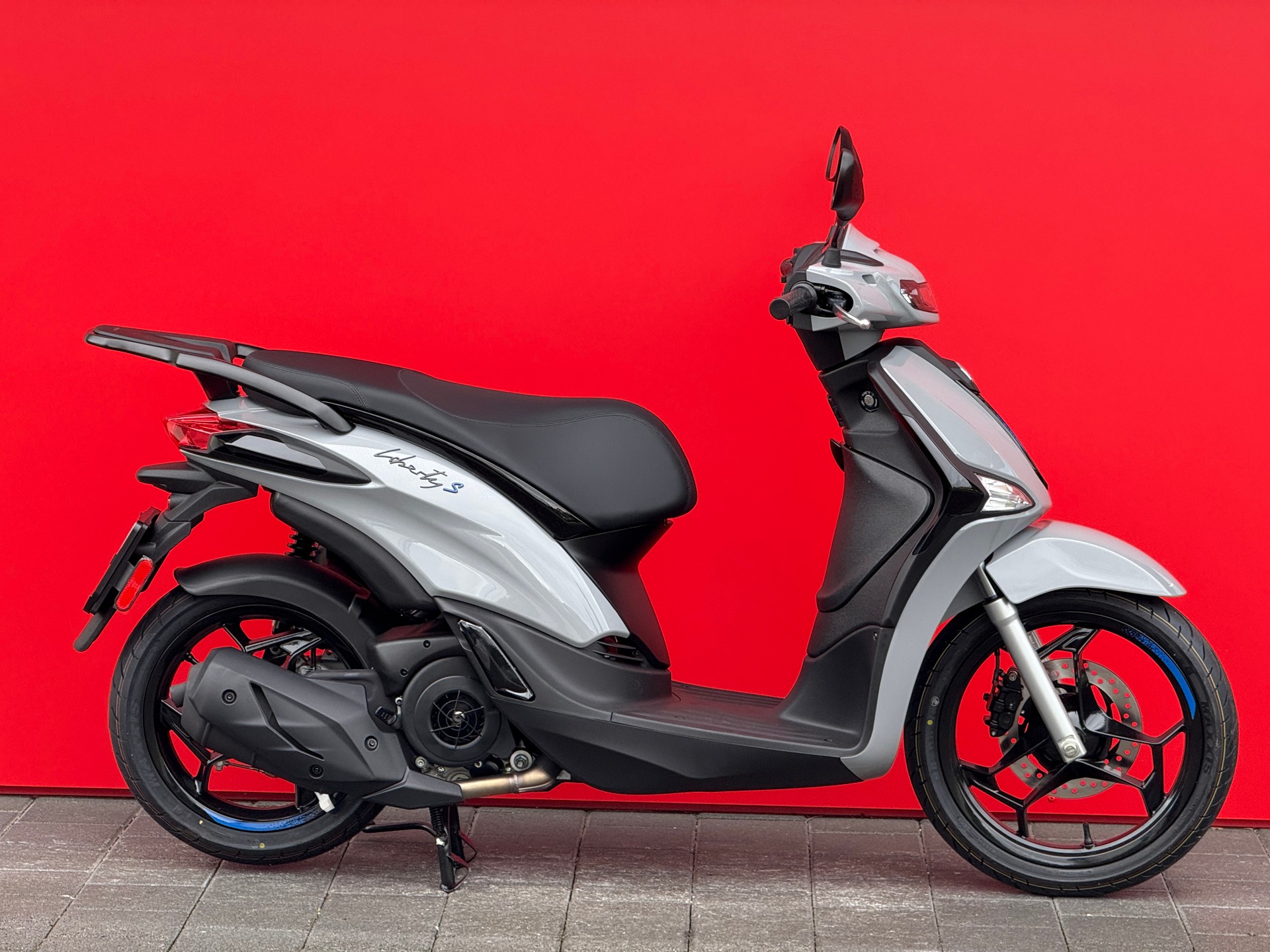 PIAGGIO Liberty 125 Sport E5+-image-0