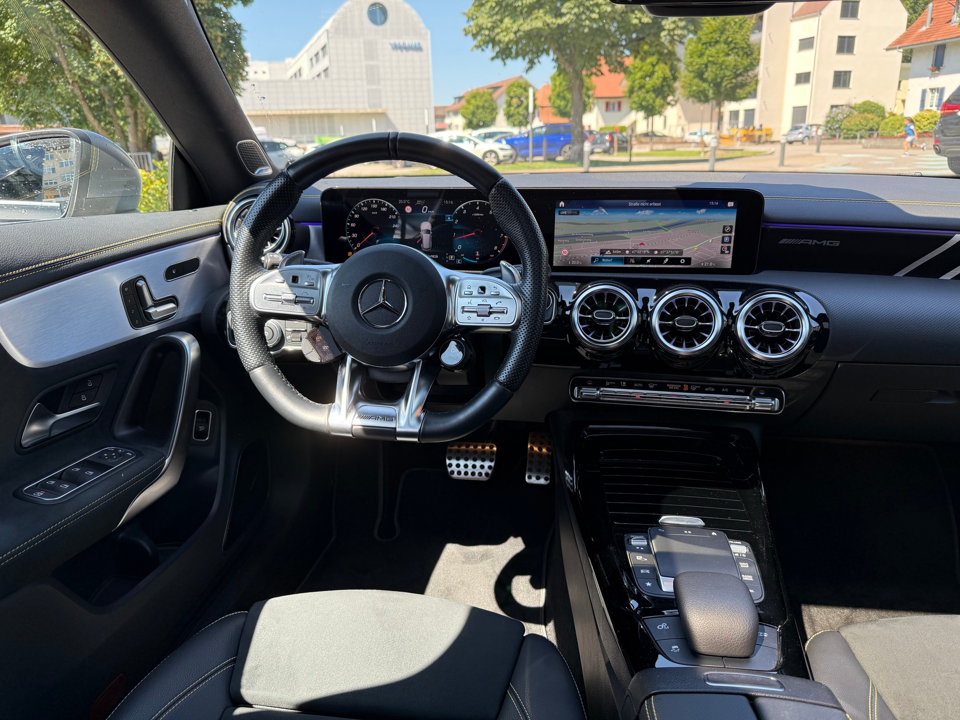 MERCEDES-BENZ CLA SB 45 S AMG 4Matic+-image-4